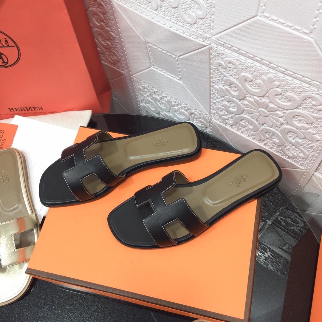 Hermes Oran Sandal - FashionPlug