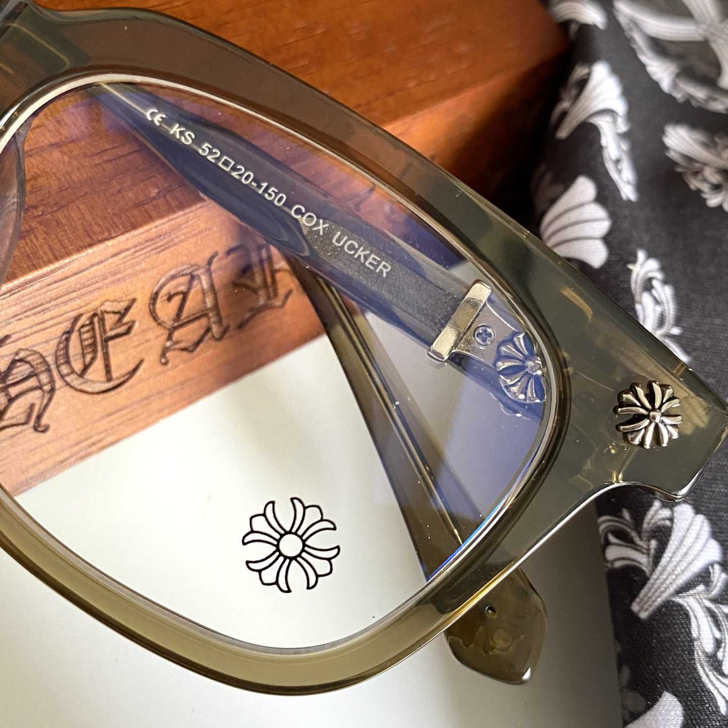 Chrome Hearts Coxucker Glasses - FashionPlug