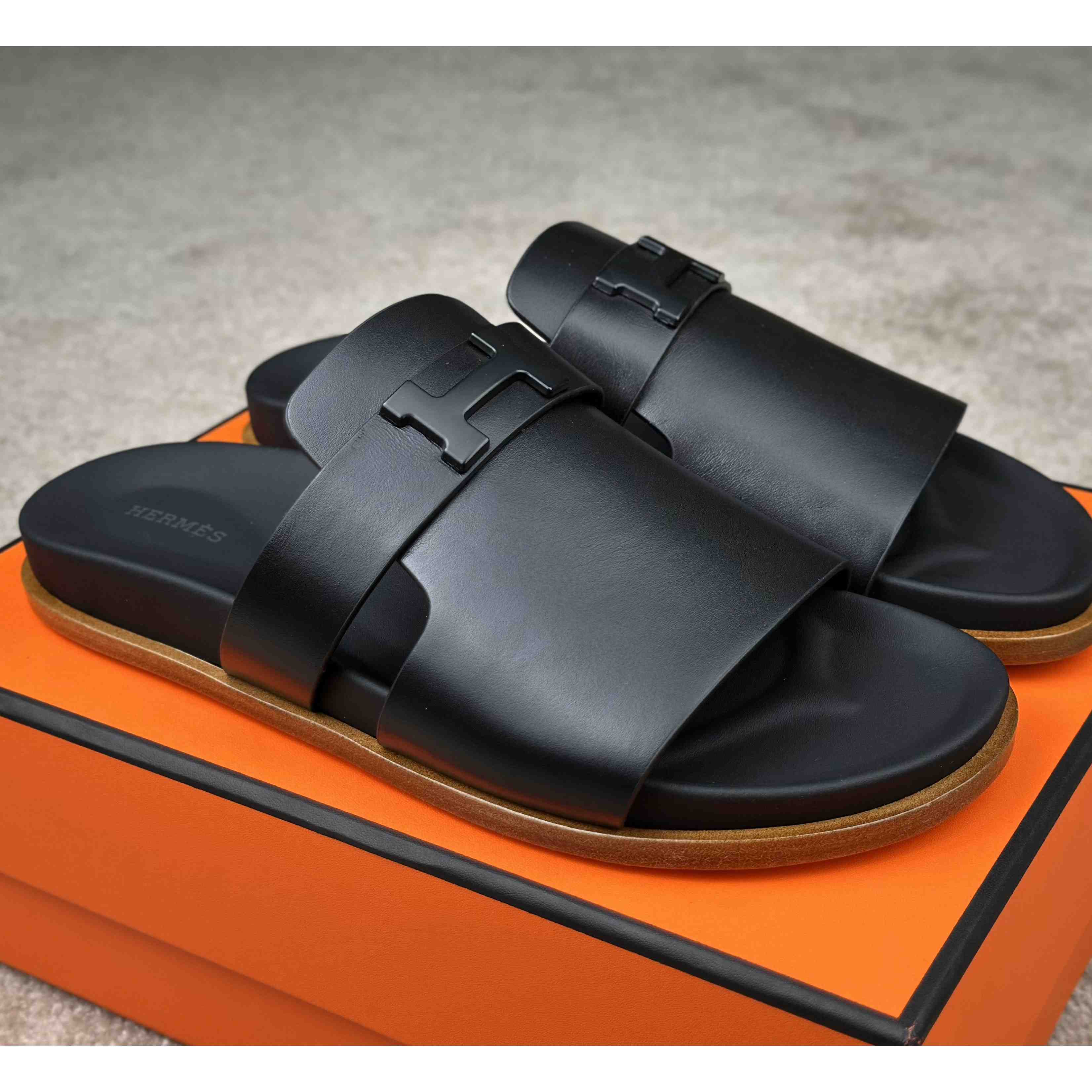 Hermes Jaures Sandal - FashionPlug