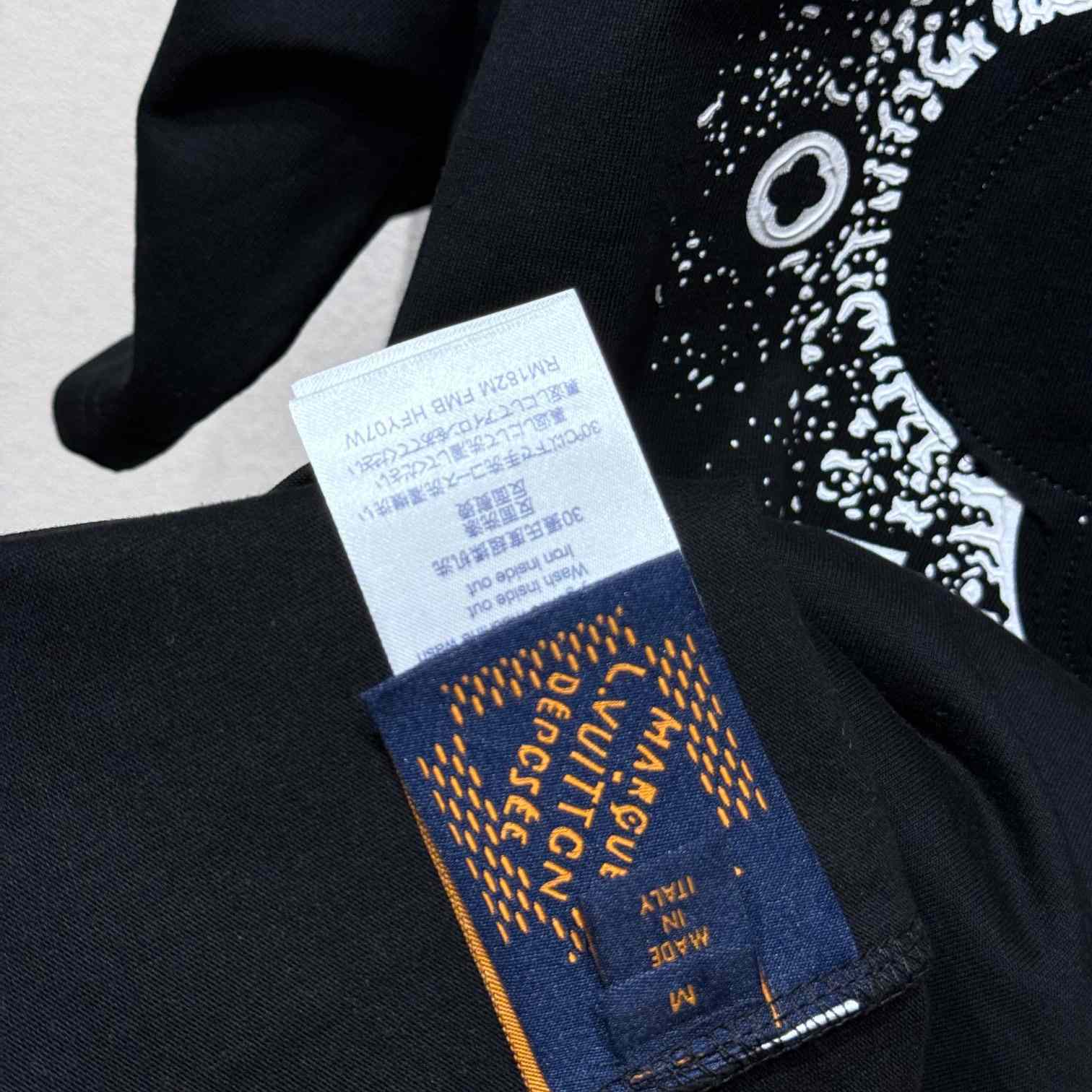 Louis Vuitton Short-Sleeved T-Shirt   - FashionPlug