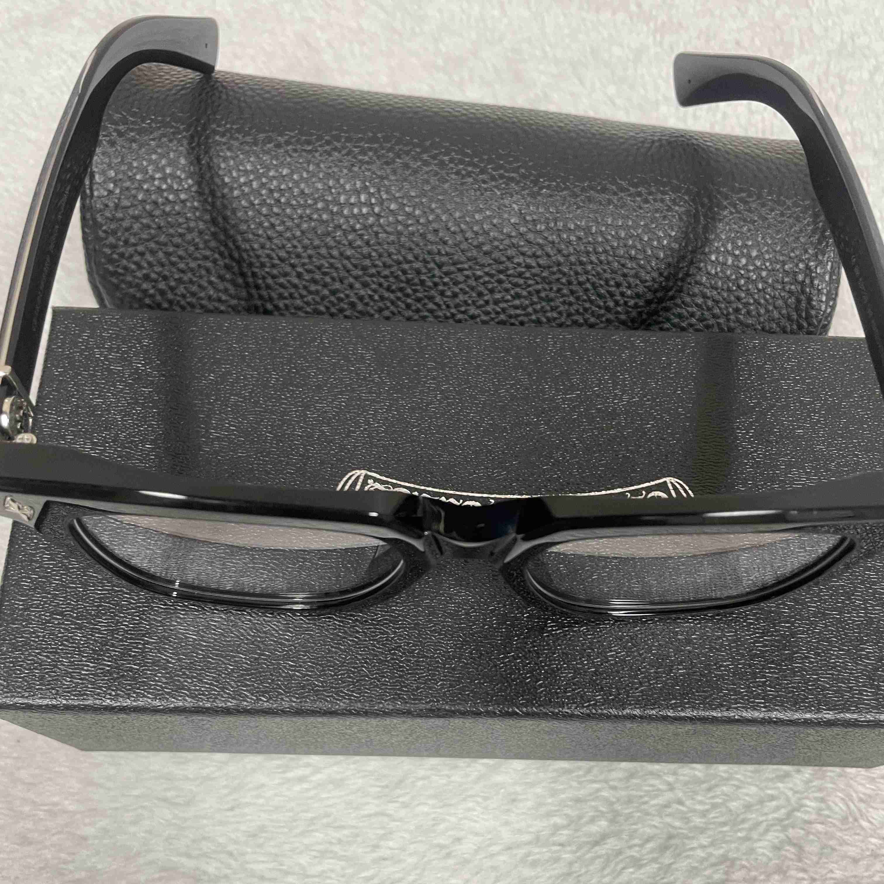 Chrome Hearts Glasses - FashionPlug