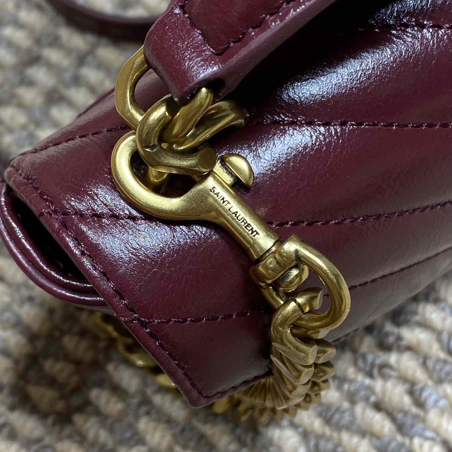 Saint Laurent College Mini In Shiny Leather - FashionPlug