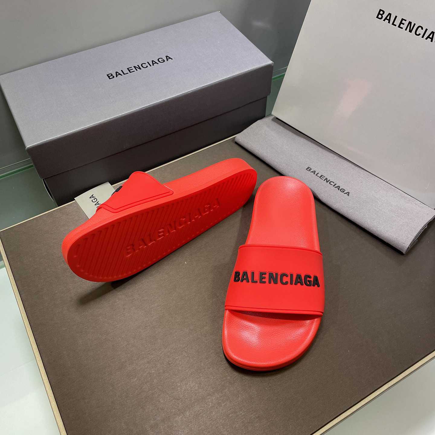 Balenciaga Pool Slide - FashionPlug