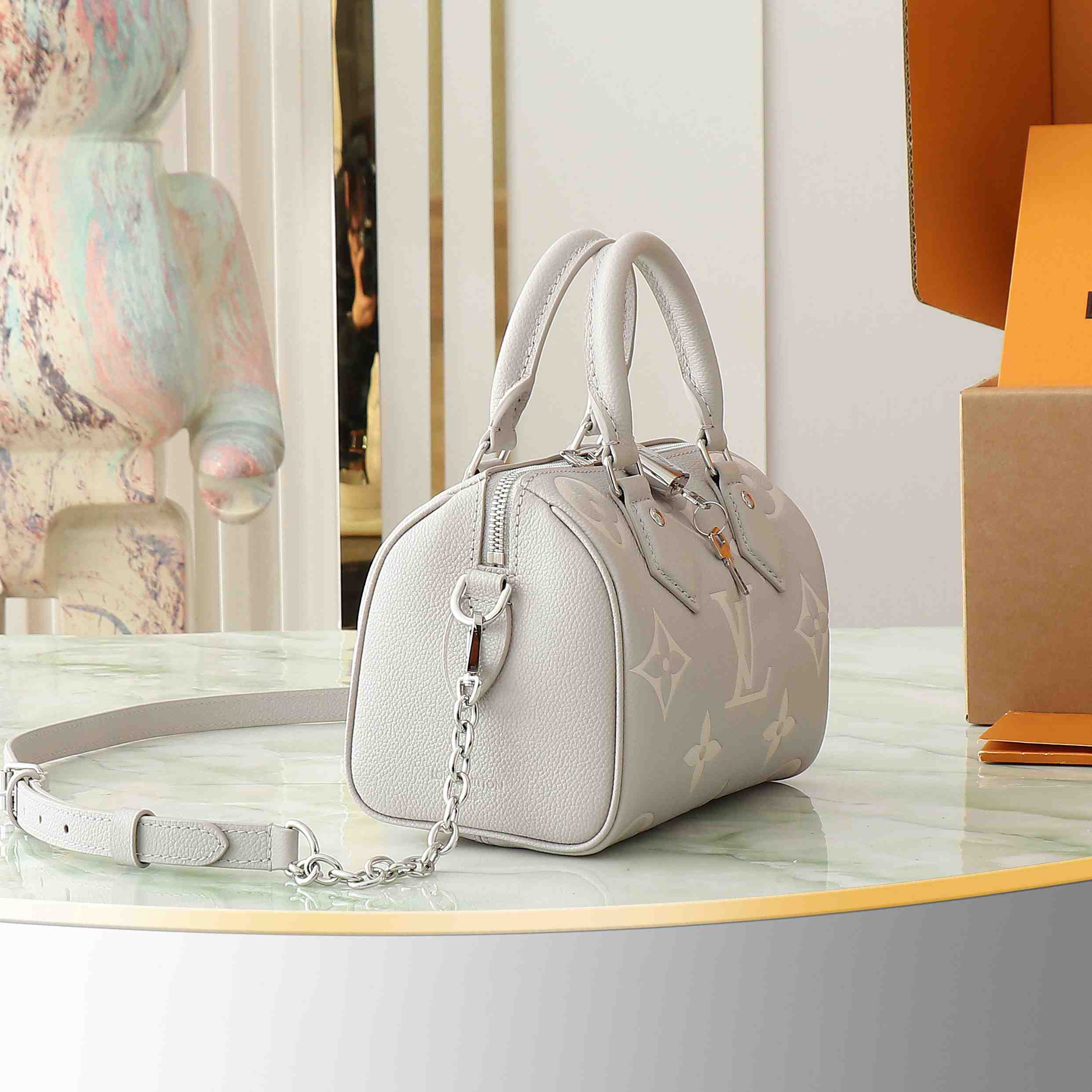 Louis Vuitton Speedy Bandoulière 20   M14207 - FashionPlug
