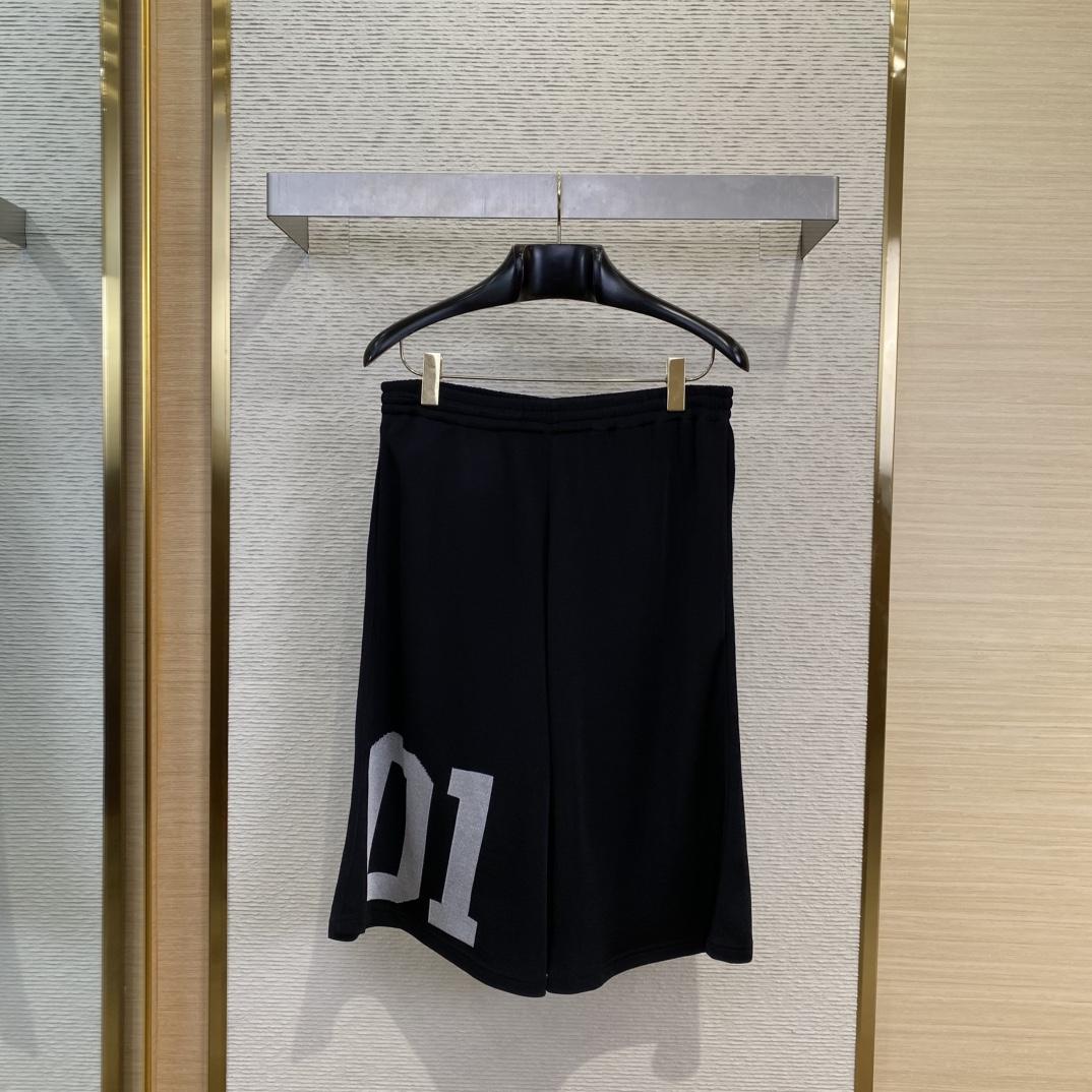 Balenciaga Basketball Series - Shorts In Black And White - FashionPlug