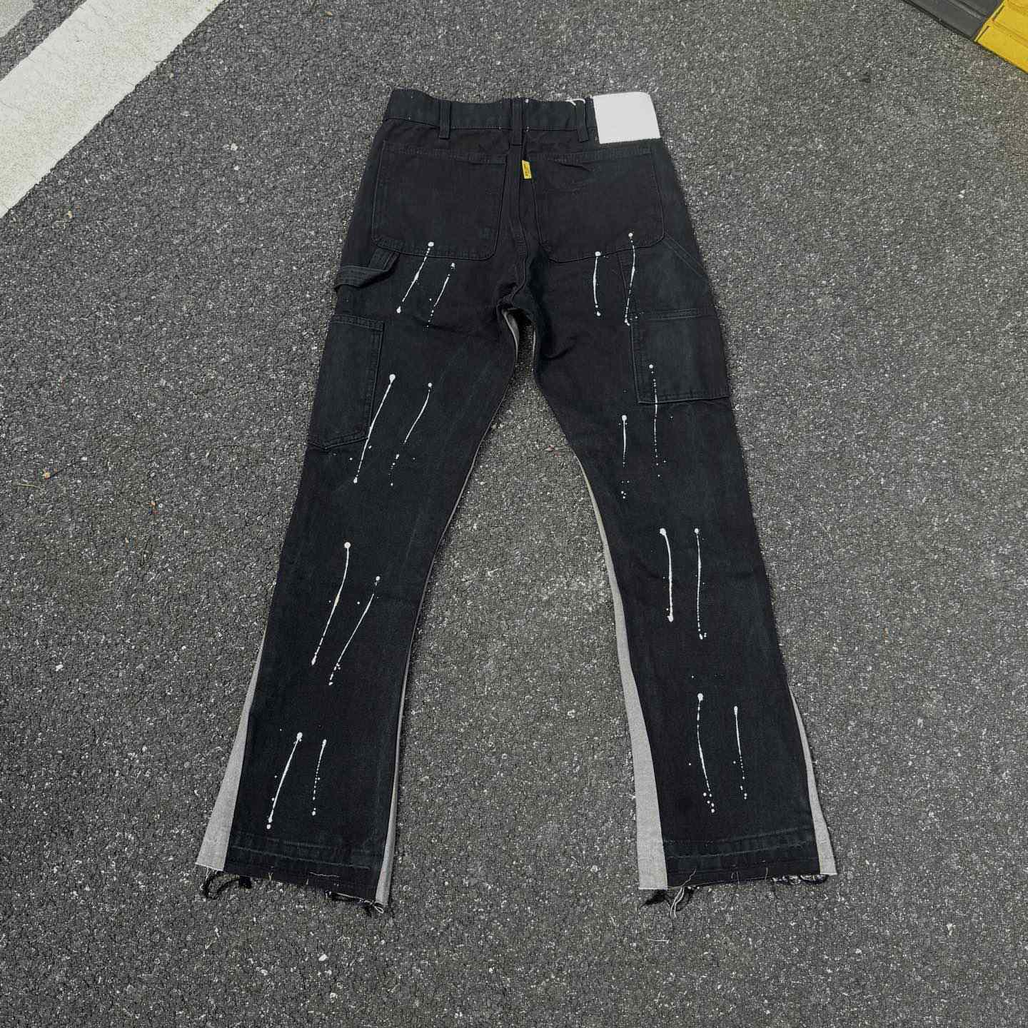 Gallery Dept Cross Jeans - FashionPlug