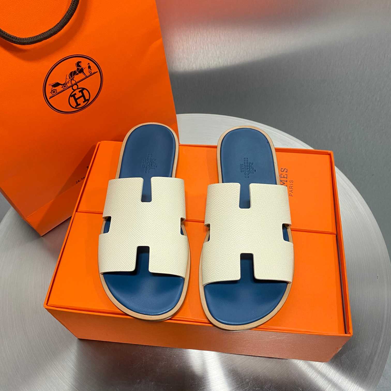 Hermes Izmir Sandal - FashionPlug