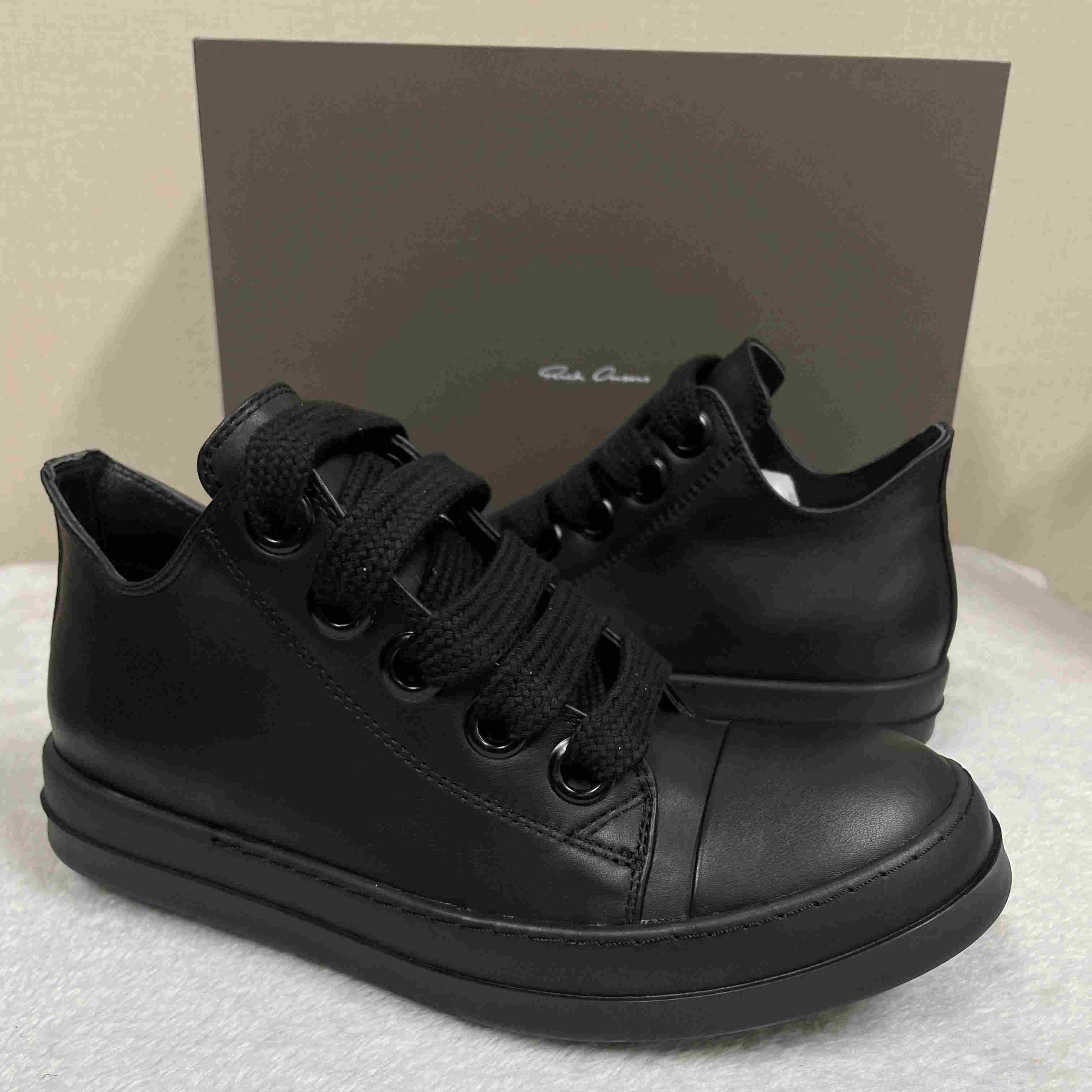 Rick Owens Fogachine Sneaker - FashionPlug