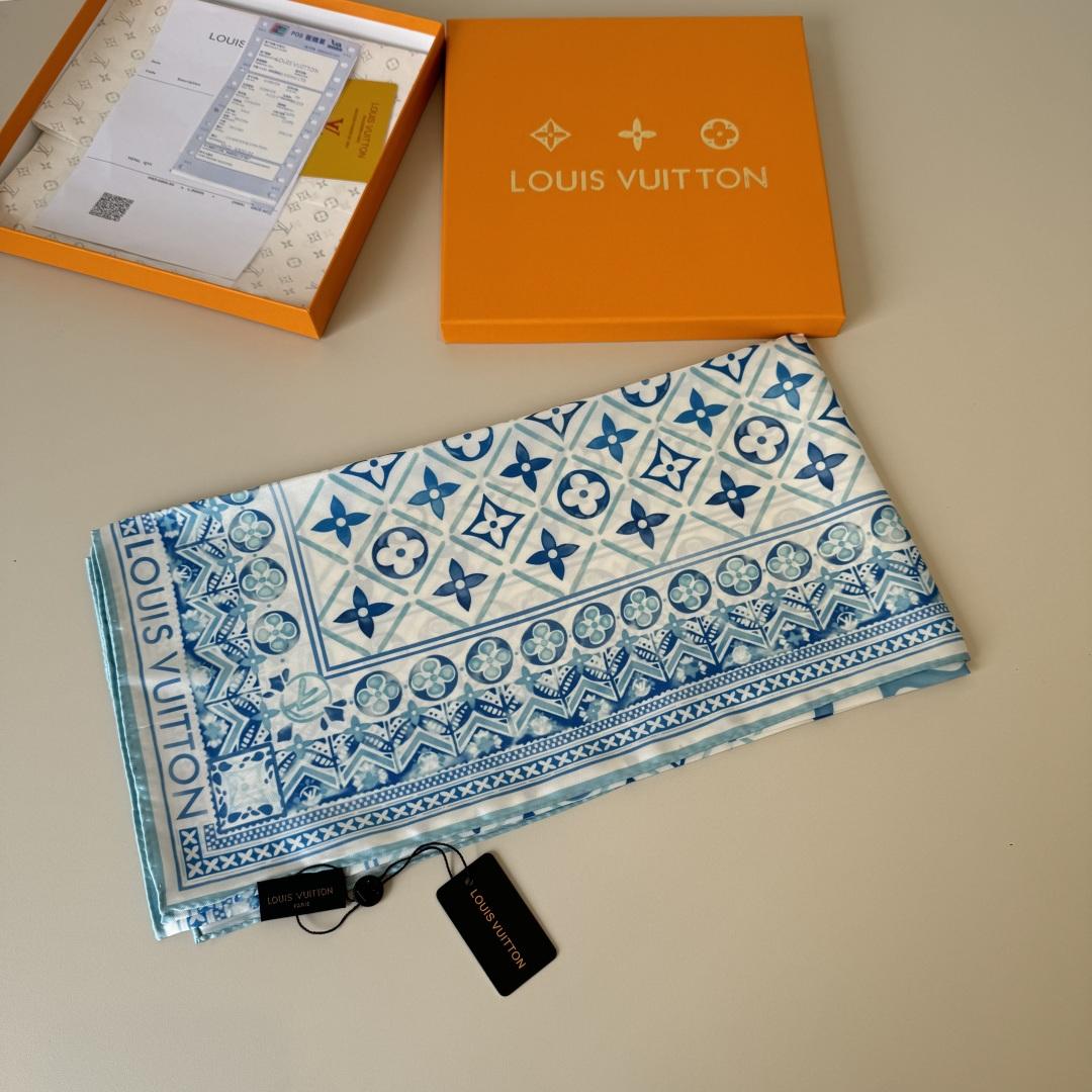 Louis Vuitton LV Tiles Square 90  M73333 - FashionPlug