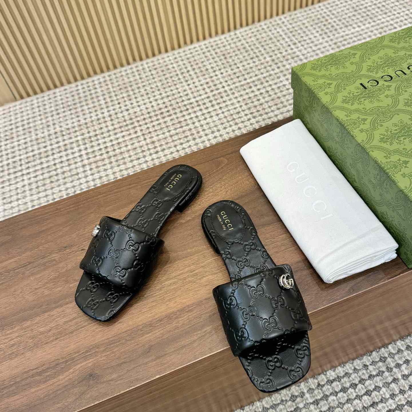 Gucci Women's Slide Sandal With Double G - FashionPlug
