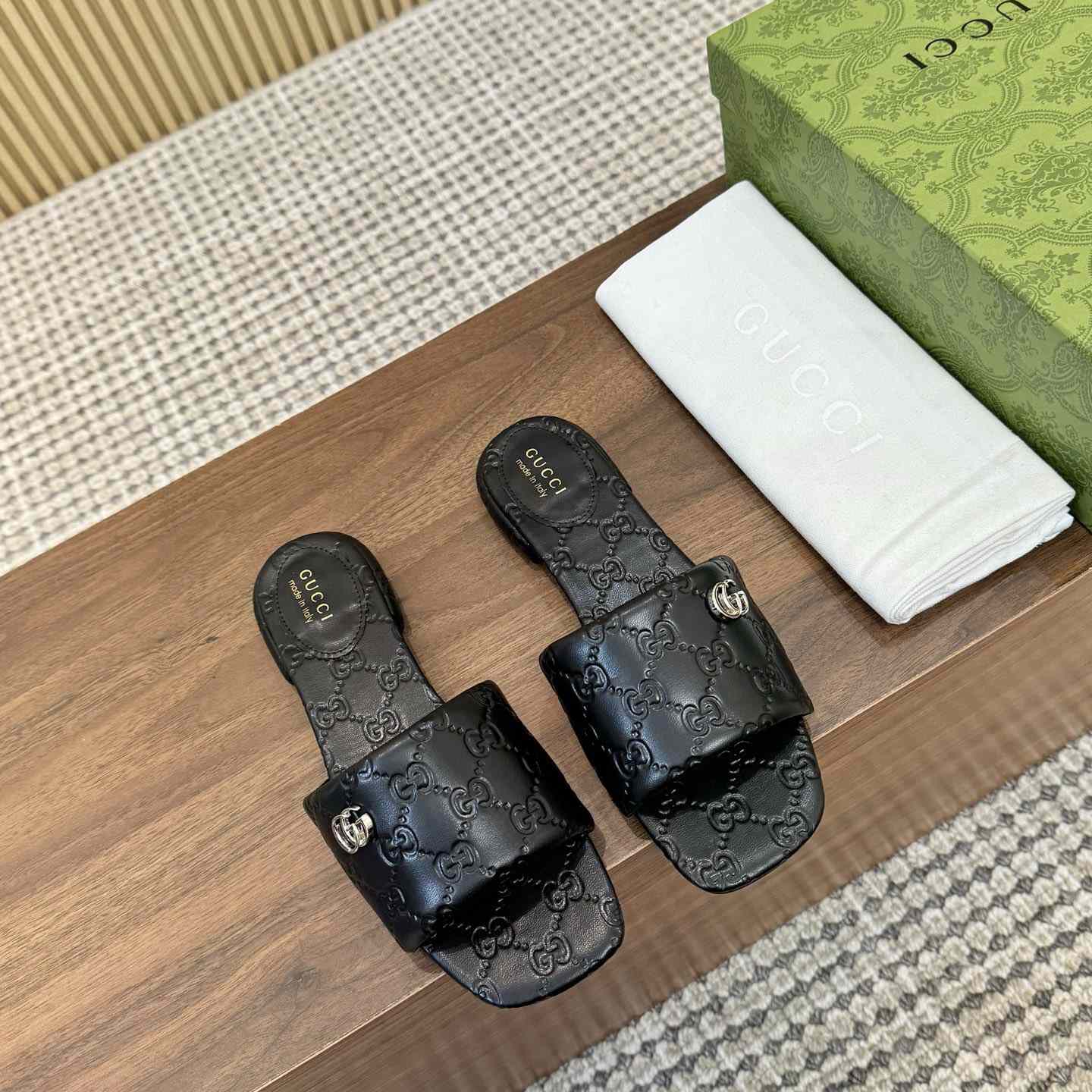 Gucci Women's Slide Sandal With Double G - FashionPlug