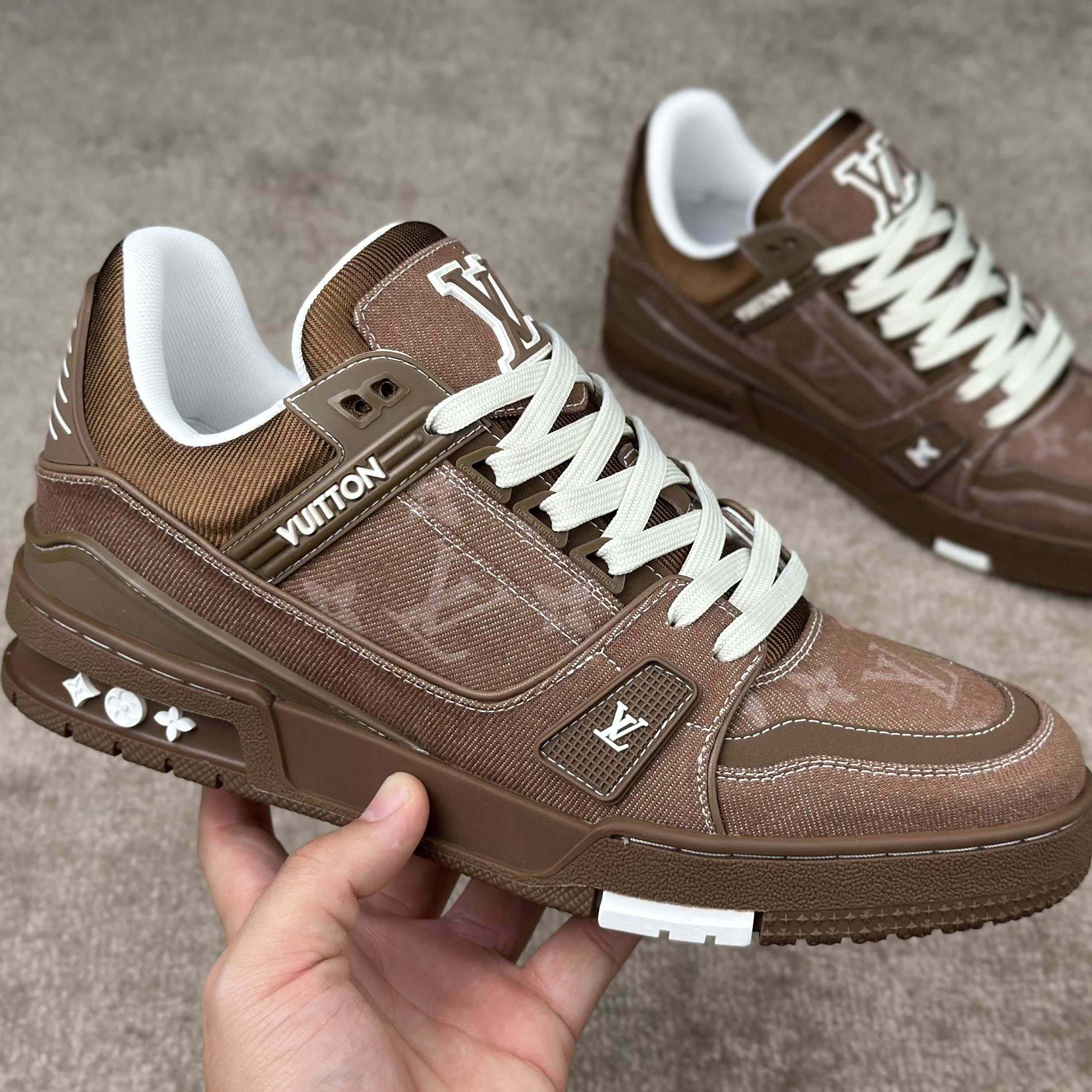Louis Vuitton LV Trainer Sneaker   1AHT23 - FashionPlug