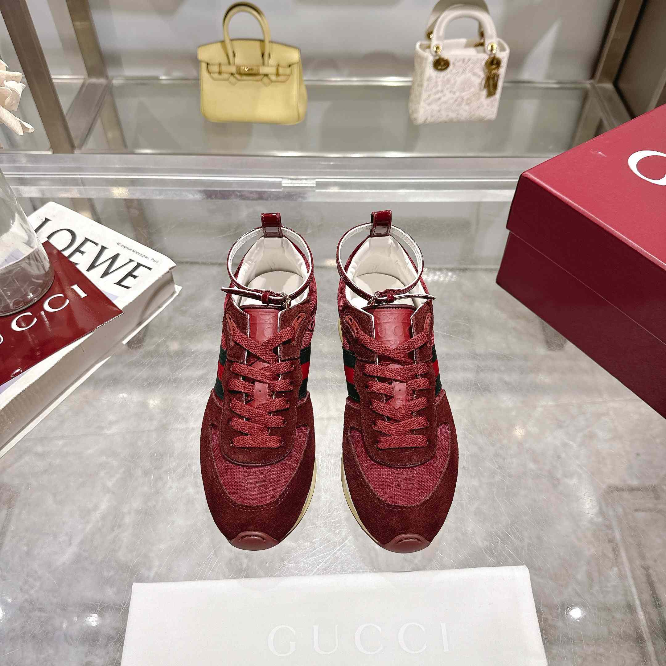 Gucci Women's Gucci Re-Motion Sneaker - FashionPlug
