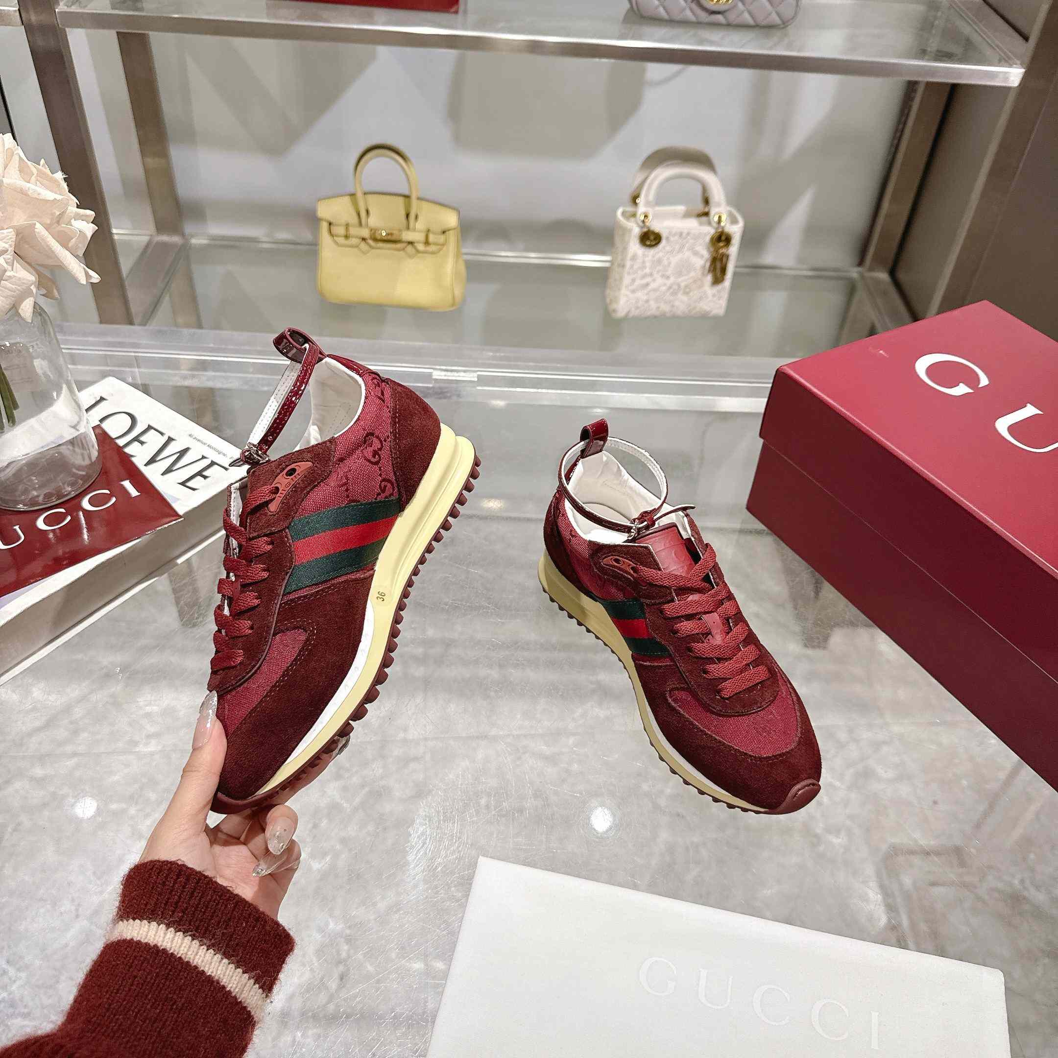 Gucci Women's Gucci Re-Motion Sneaker - FashionPlug
