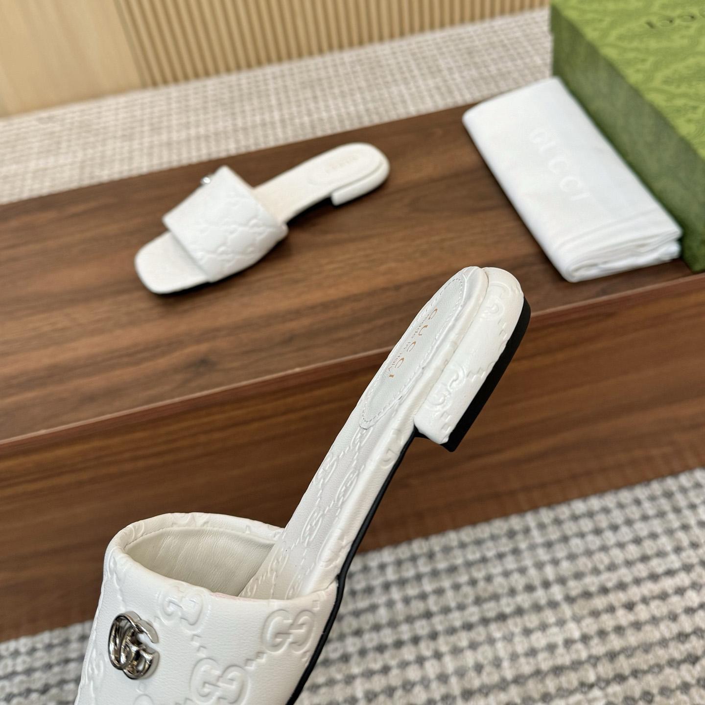 Gucci Women's Slide Sandal With Double G - FashionPlug