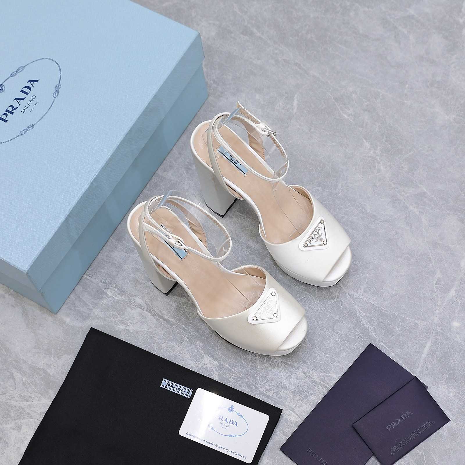 Prada Patent Platform Sanda  13cm - FashionPlug