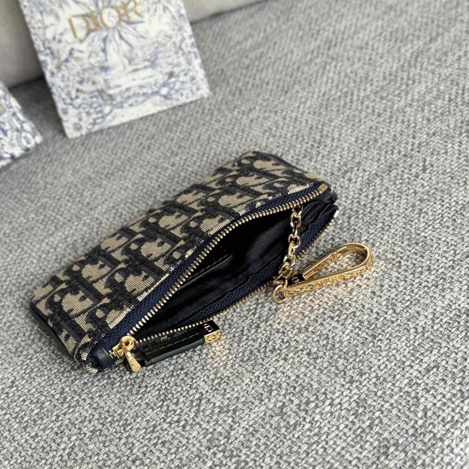 Dior 30 Montaigne Glycine Zipped Key Case (14.5*7.6cm) - FashionPlug