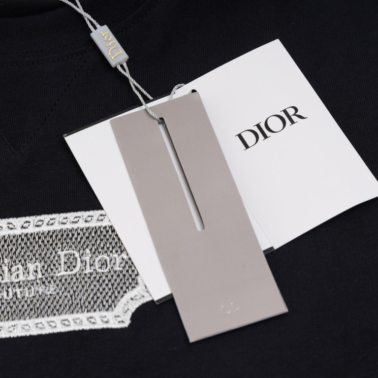 Dior T-Shirt, Relaxed Fit  - FashionPlug