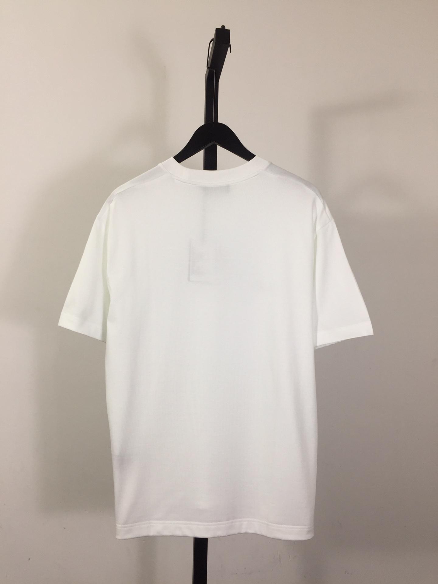 Balenciaga Activewear T-shirt Medium Fit  - FashionPlug