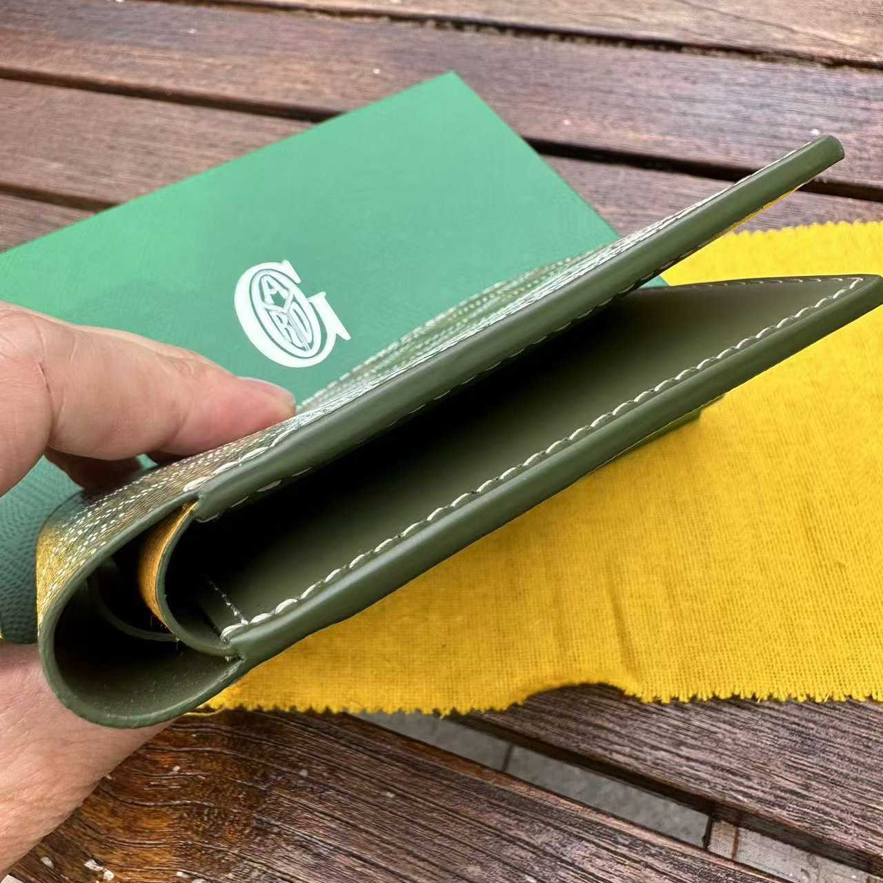 Goyard Victoire Wallet - FashionPlug
