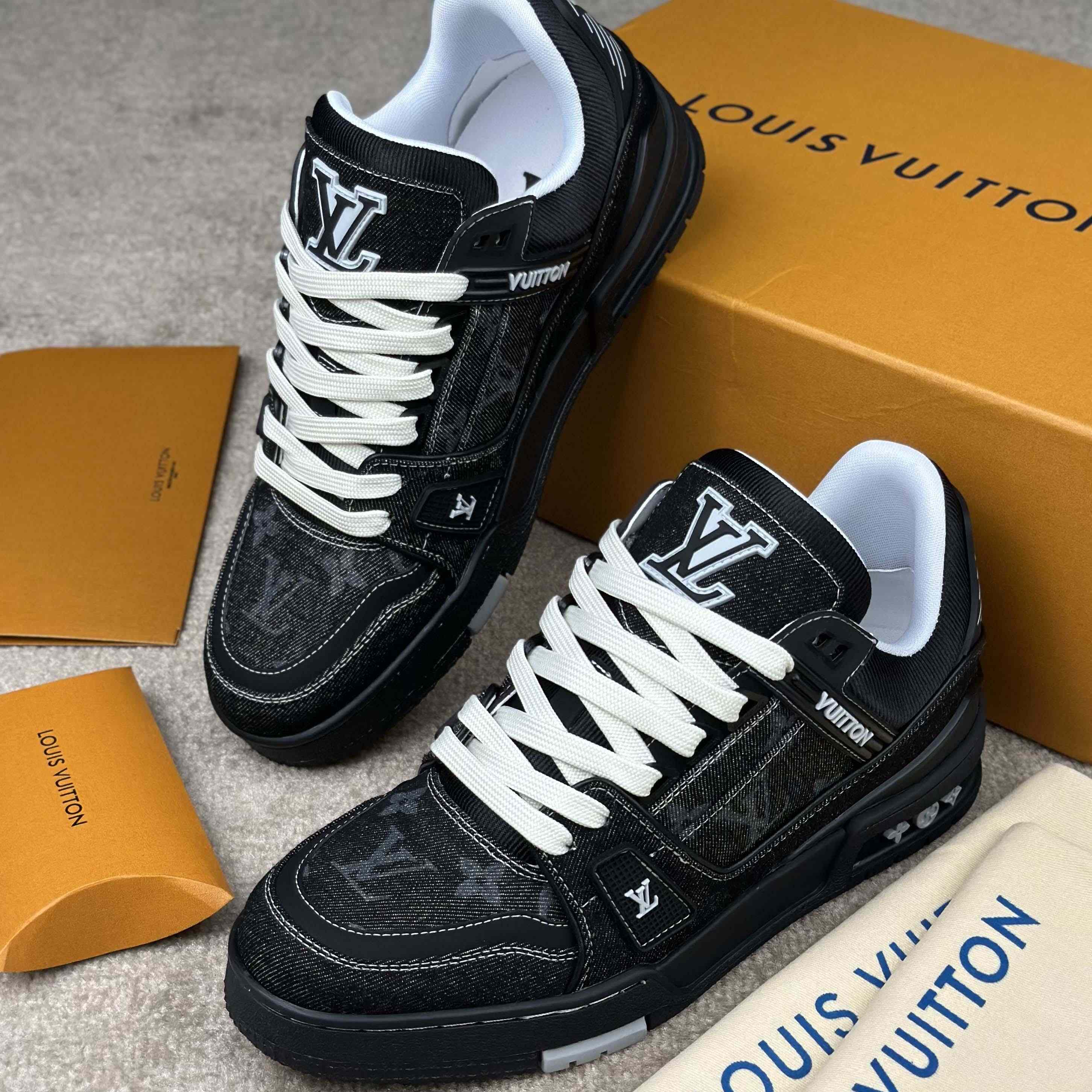 Louis Vuitton LV Trainer Sneaker   1AHSZJ - FashionPlug