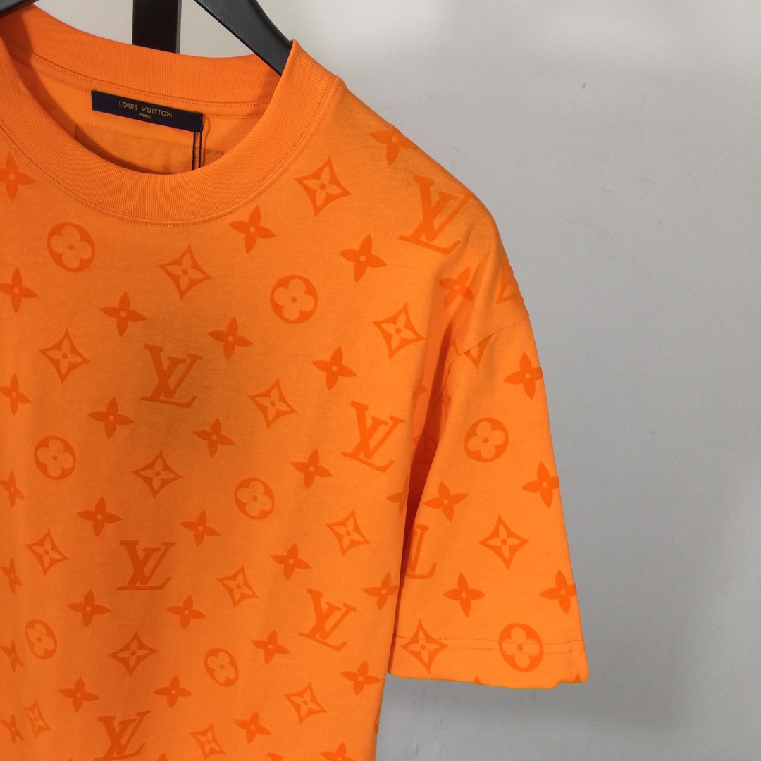 Louis Vuitton Monogram T-shirt - FashionPlug