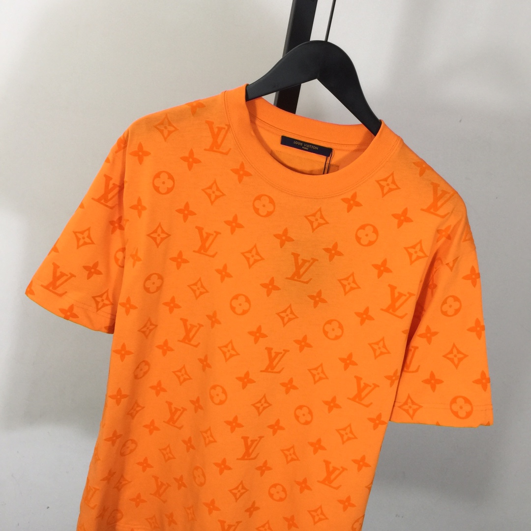 Louis Vuitton Monogram T-shirt - FashionPlug