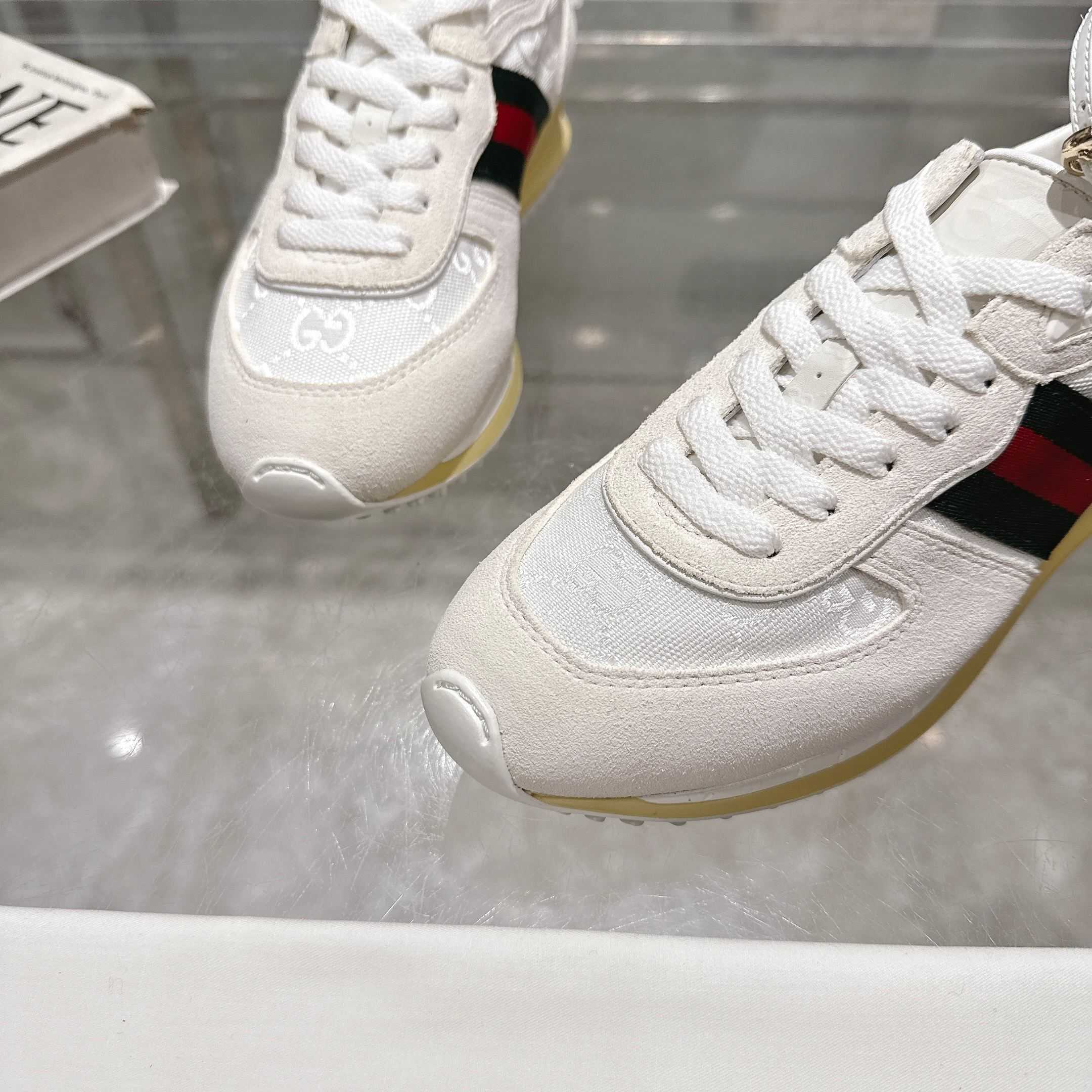 Gucci Women's Gucci Re-Motion Sneaker - FashionPlug