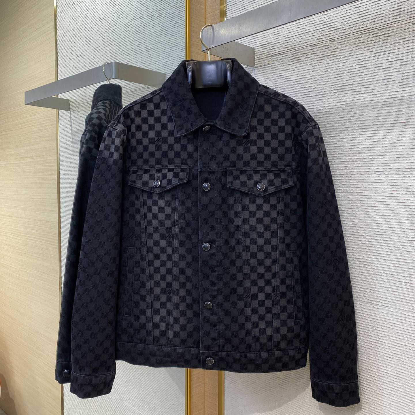 Louis Vuitton Flocked Damier Denim Trucker Jacket   1AHBDV - FashionPlug