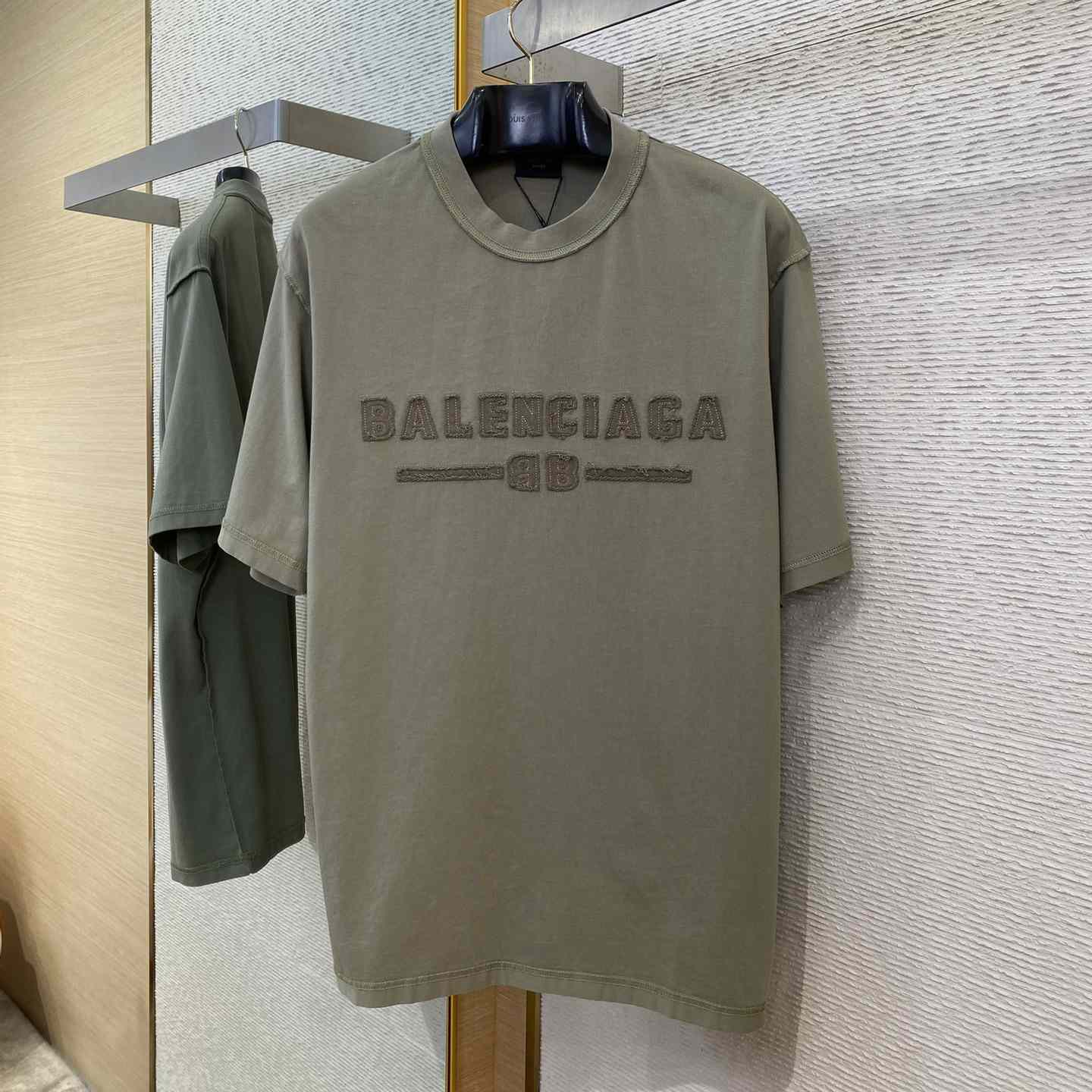 Balenciaga Inside-Out T-Shirt Medium Fit In Army Green - FashionPlug