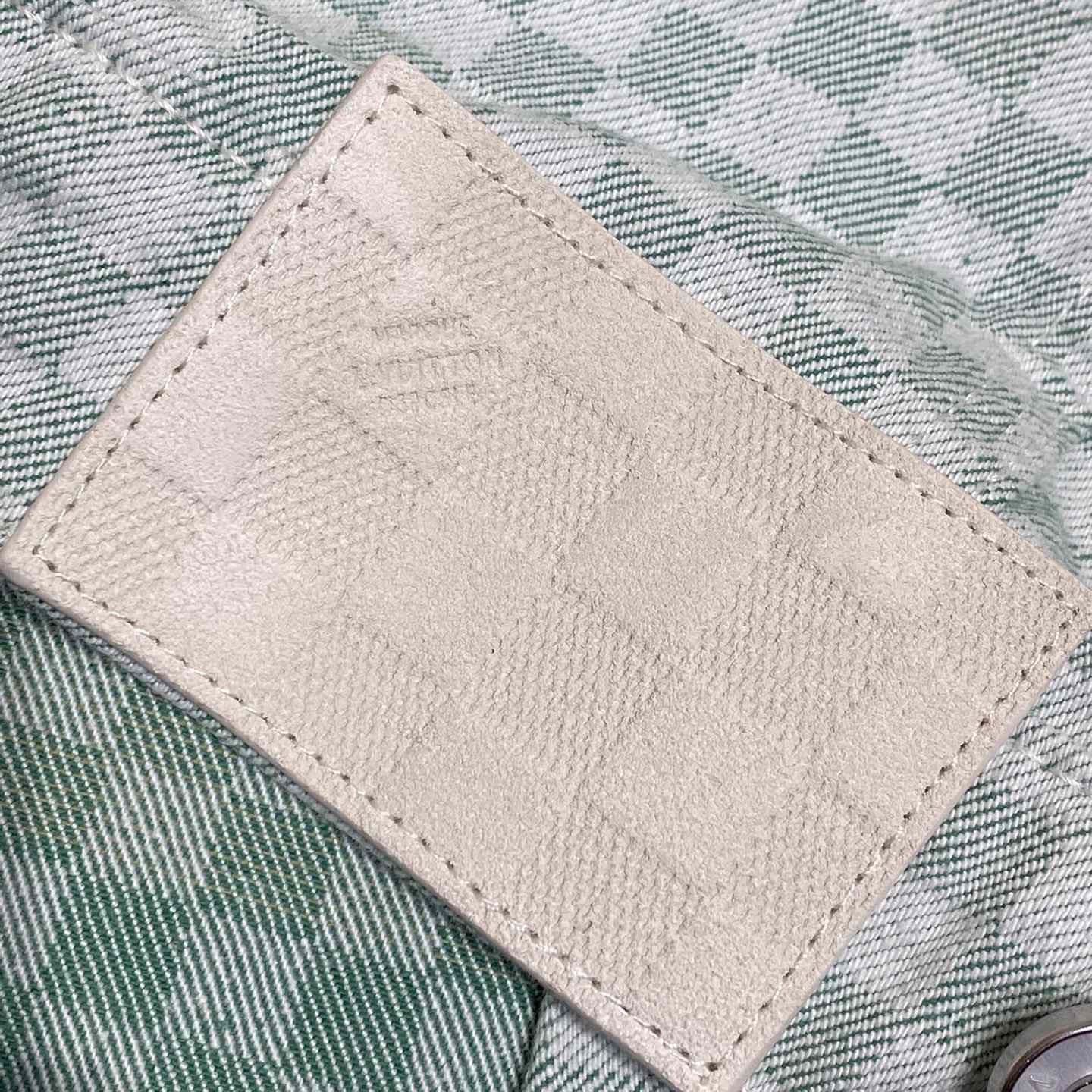 Louis Vuitton Damier Gradient Jacquard Denim Jacket   1AGTF1 - FashionPlug