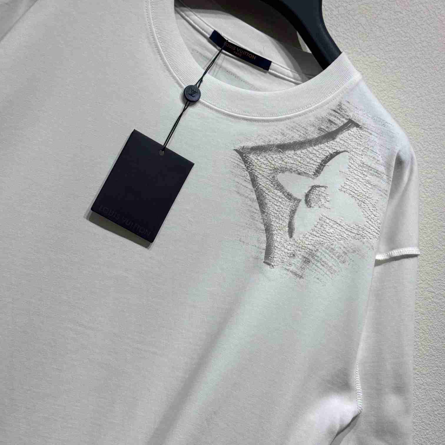 Louis Vuitton Short-Sleeved Cotton Crewneck    - FashionPlug