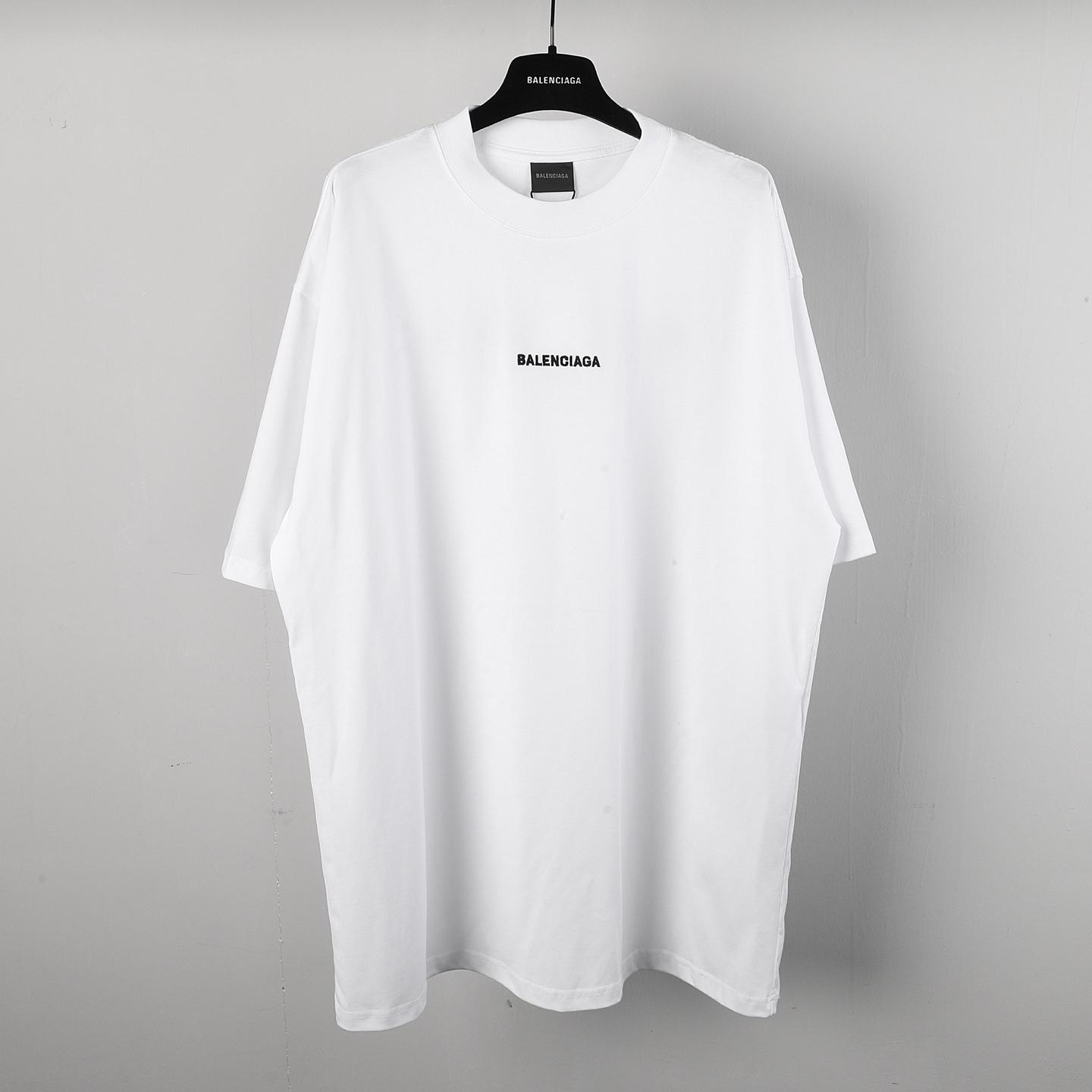 Balenciaga Logo-embroidered T-shirt - FashionPlug