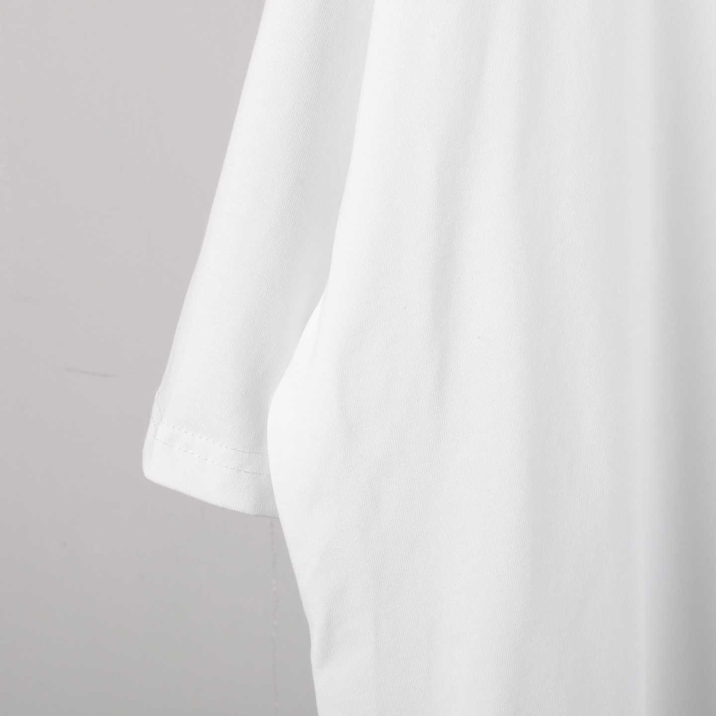 Balenciaga Logo-embroidered T-shirt - FashionPlug