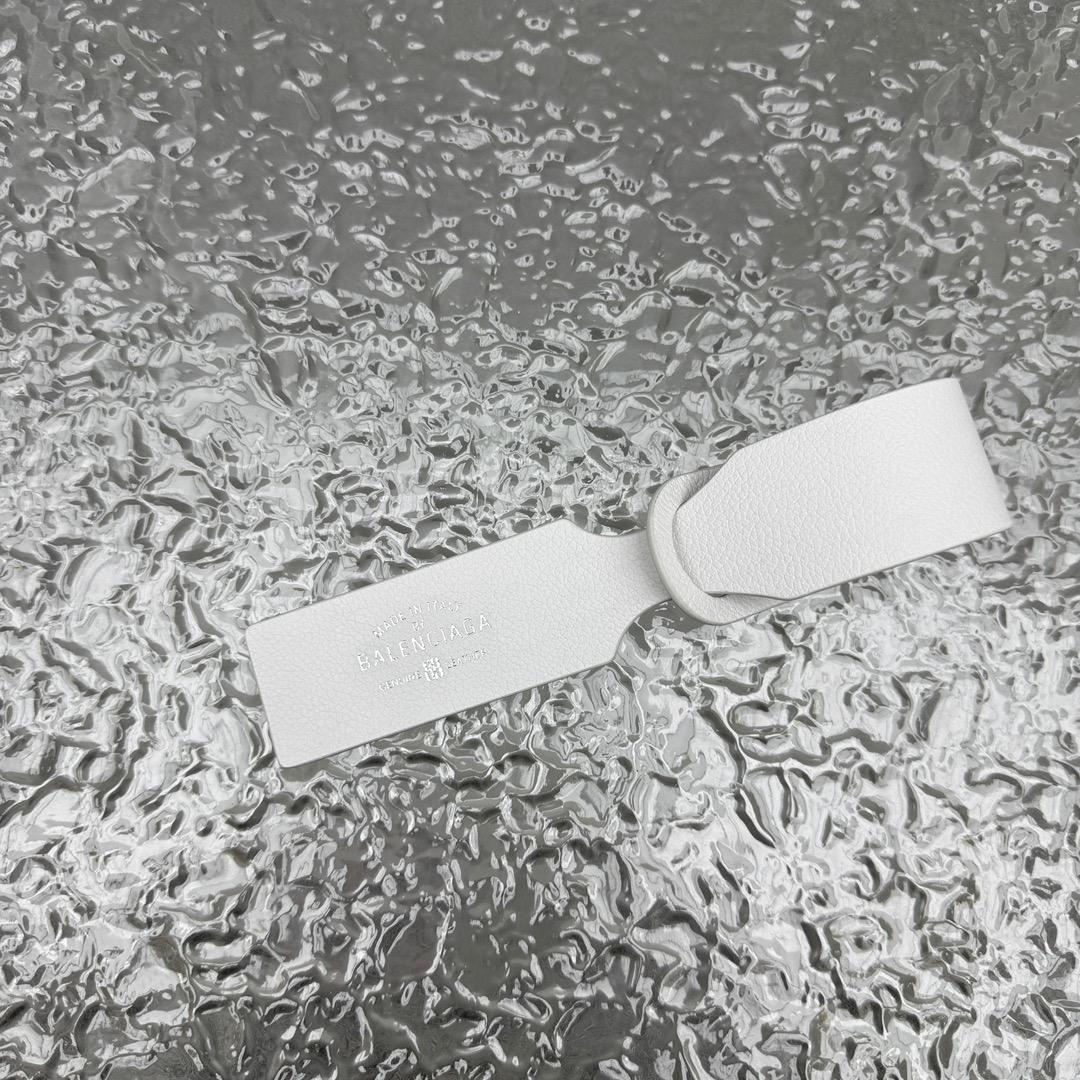 Balenciaga Carrie Bowling Bag Small In White - FashionPlug