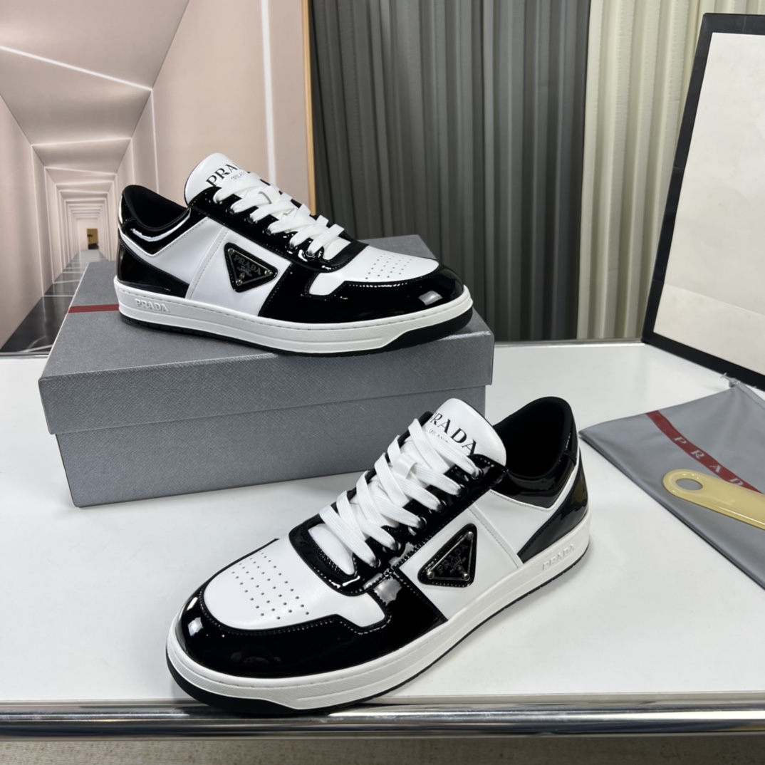 Prada Downtown triangle-logo Sneakers - FashionPlug