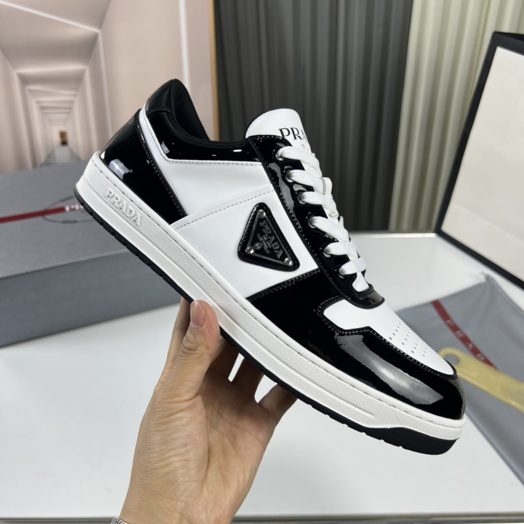 Prada Downtown triangle-logo Sneakers - FashionPlug