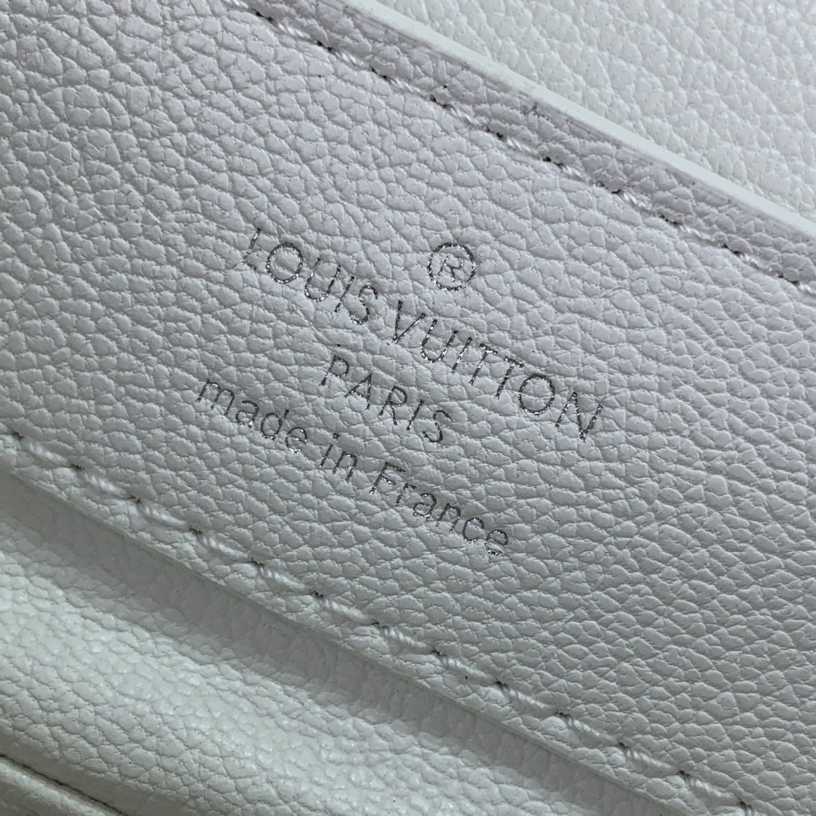 Louis Vuitton Capucines BB   M48865  16.3 x 11 x 6.5 cm - FashionPlug