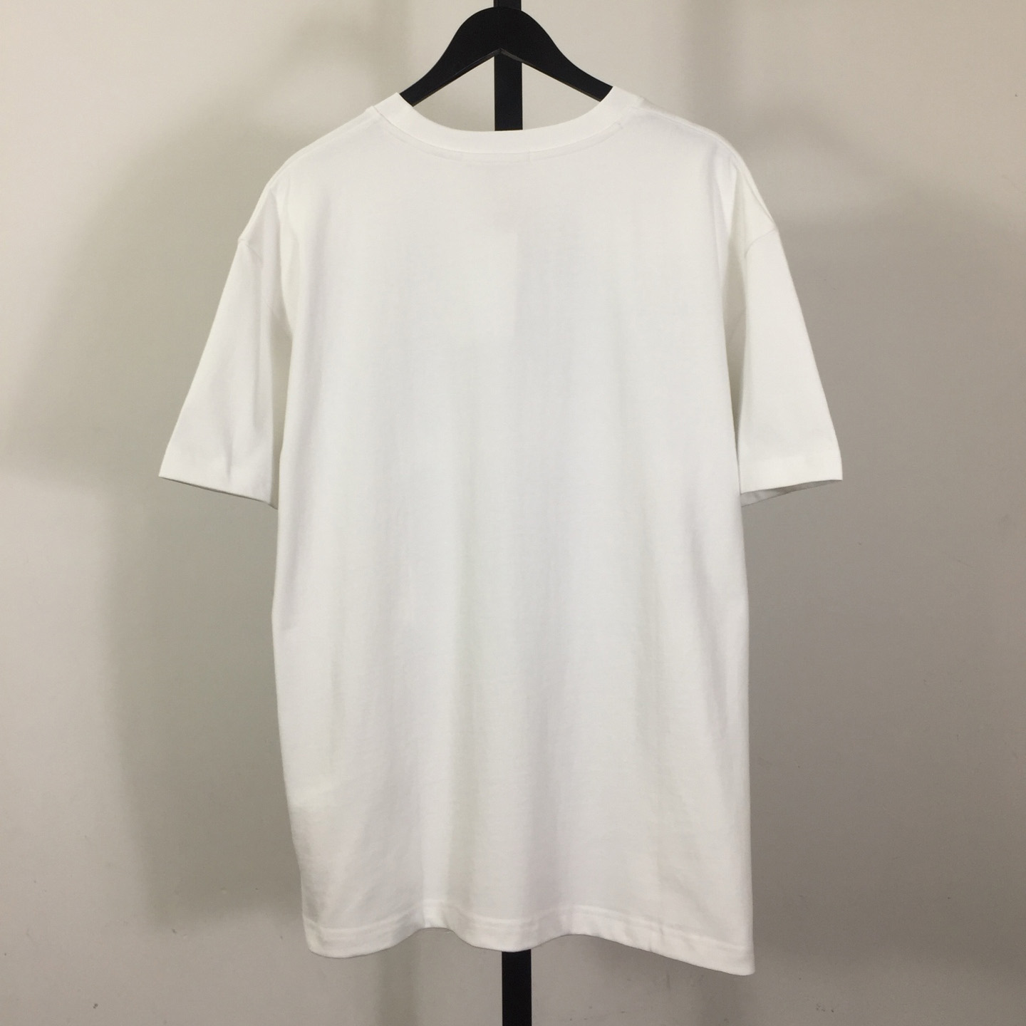 Acne Studios  T-shirt logo - Relaxed unisex fit - White - FashionPlug