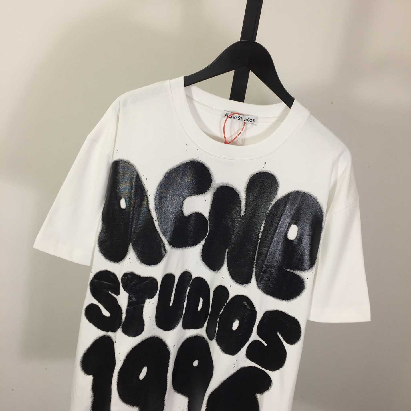 Acne Studios  T-shirt logo - Relaxed unisex fit - White - FashionPlug