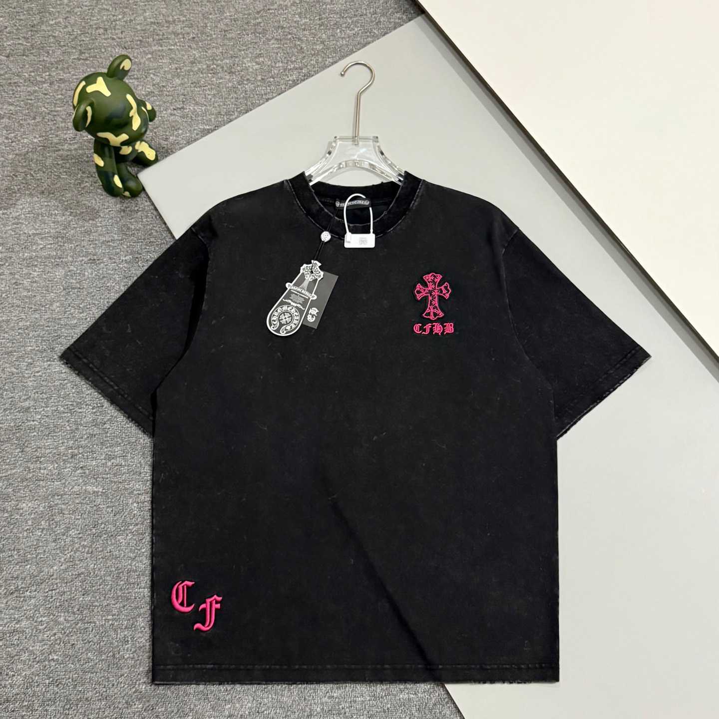Chrome Hearts Short Sleeve Tee - FashionPlug