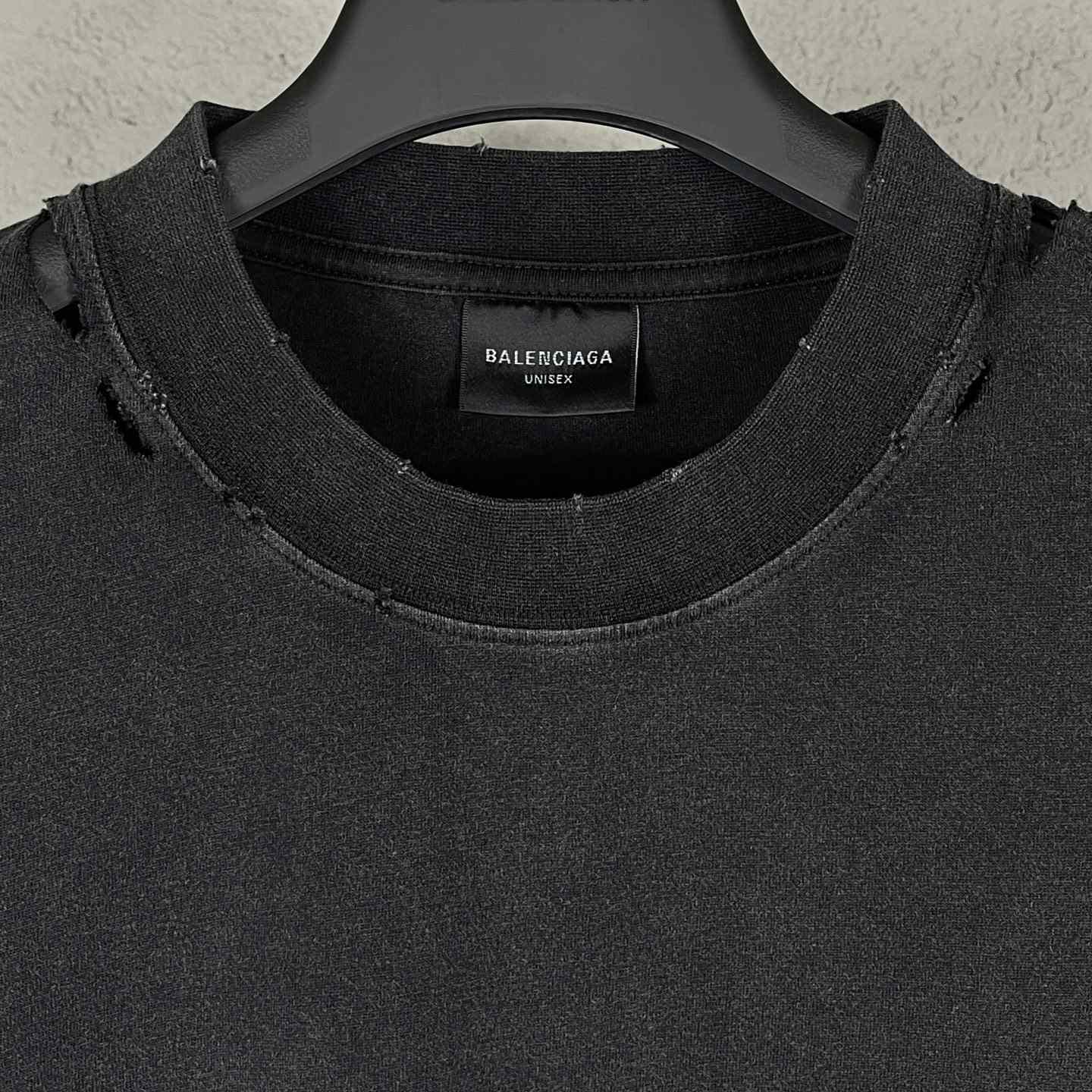 Balenciaga International Short Sleeve Cropped T-Shirt - FashionPlug