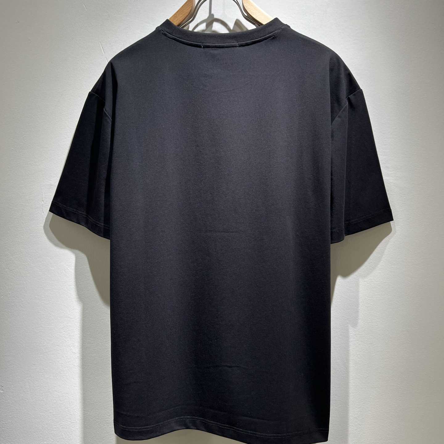 Dior T-Shirt, Relaxed Fit  - FashionPlug