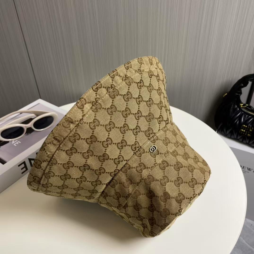 Louis Vuitton Hat - FashionPlug