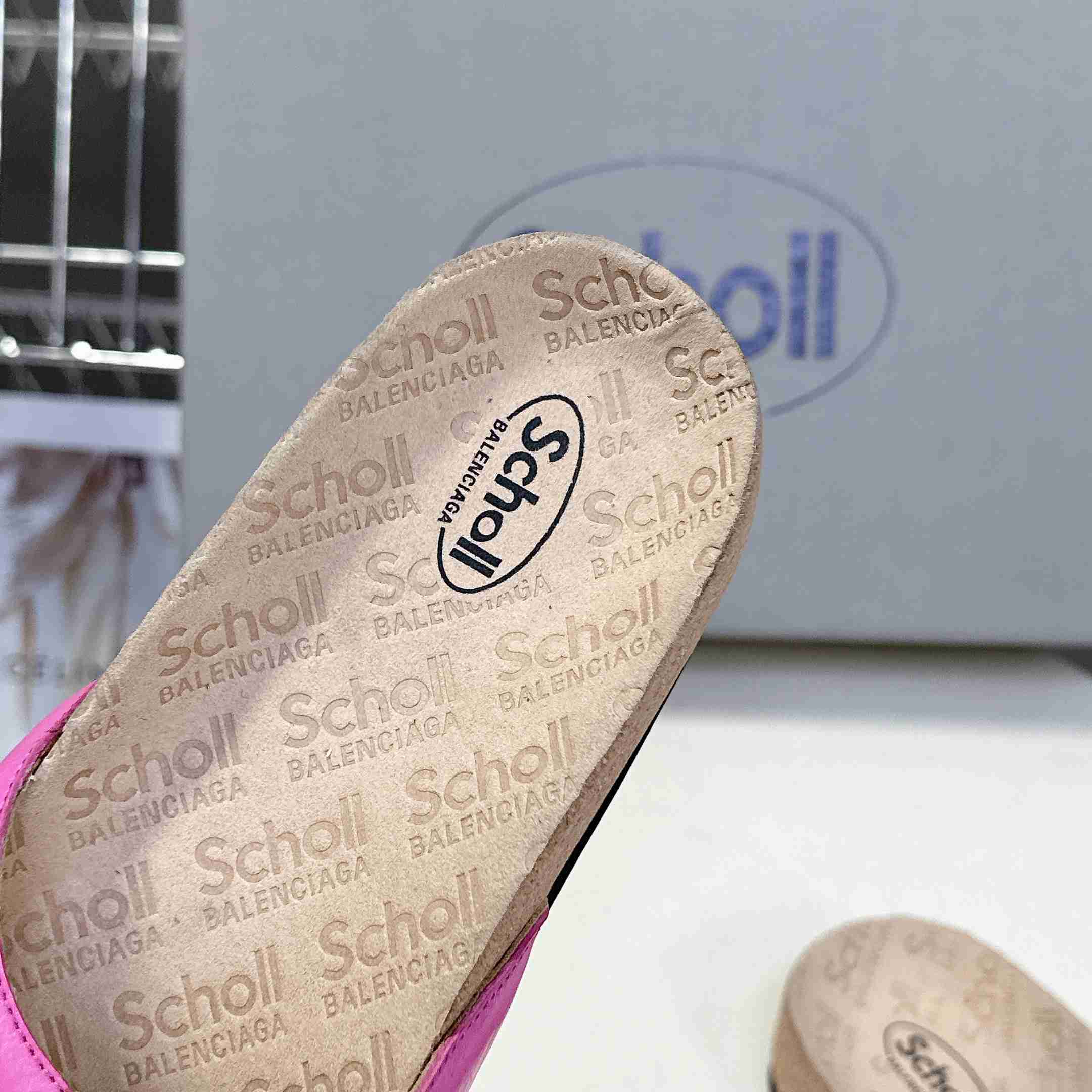 Balenciaga Scholl Flat Sandal In Glossy Pink - FashionPlug