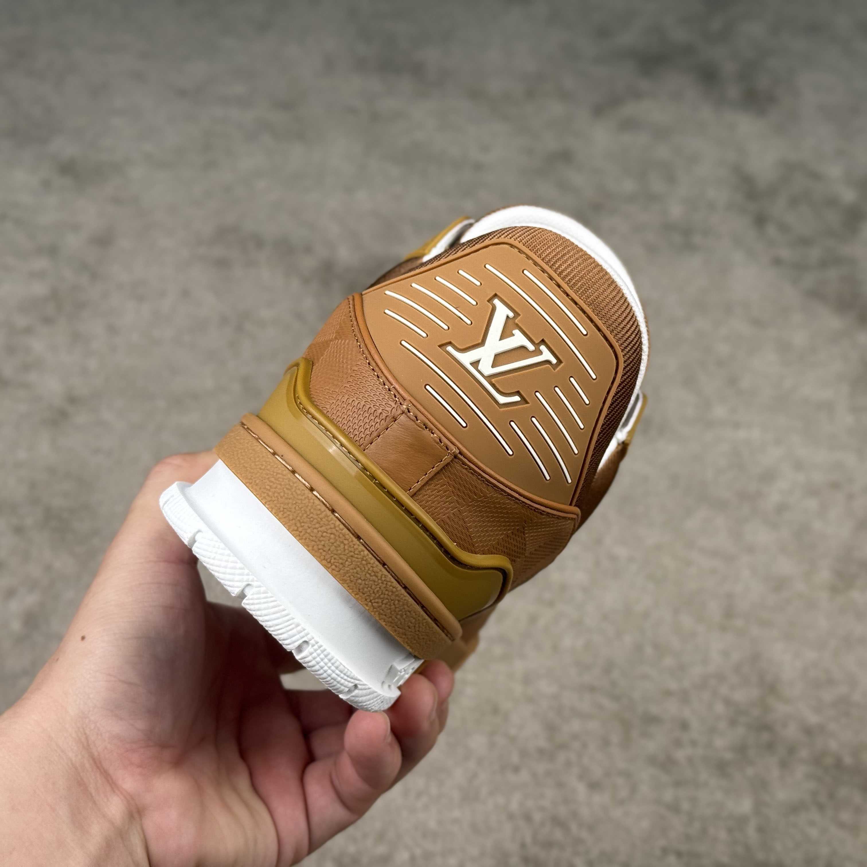 Louis Vuitton LV Trainer Sneaker   1AHTTO - FashionPlug