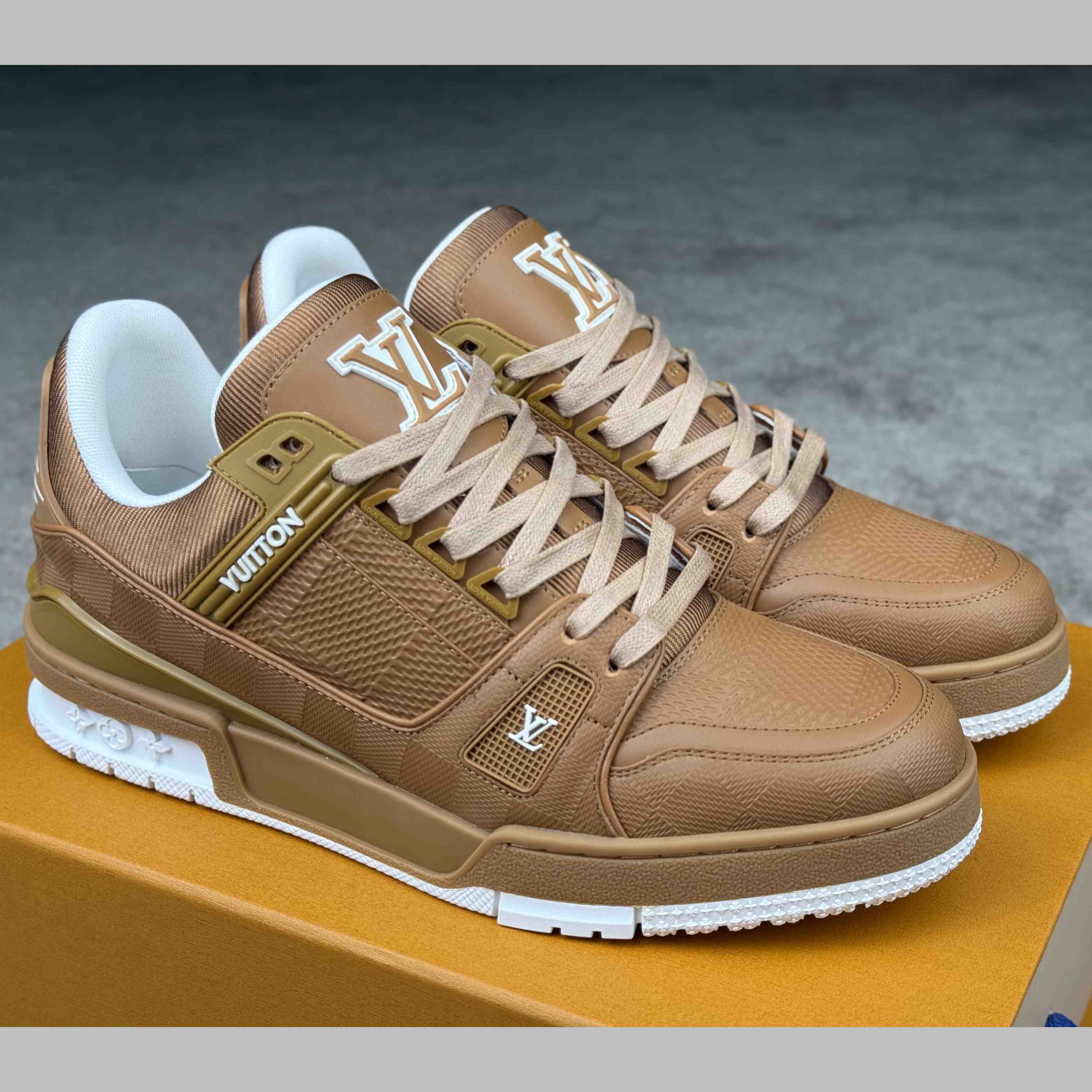 Louis Vuitton LV Trainer Sneaker   1AHTTO - FashionPlug
