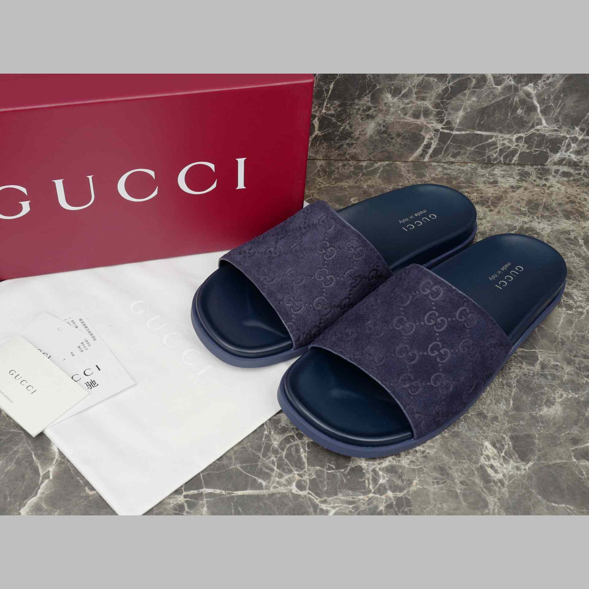 Gucci Men's Slide Sandal - FashionPlug