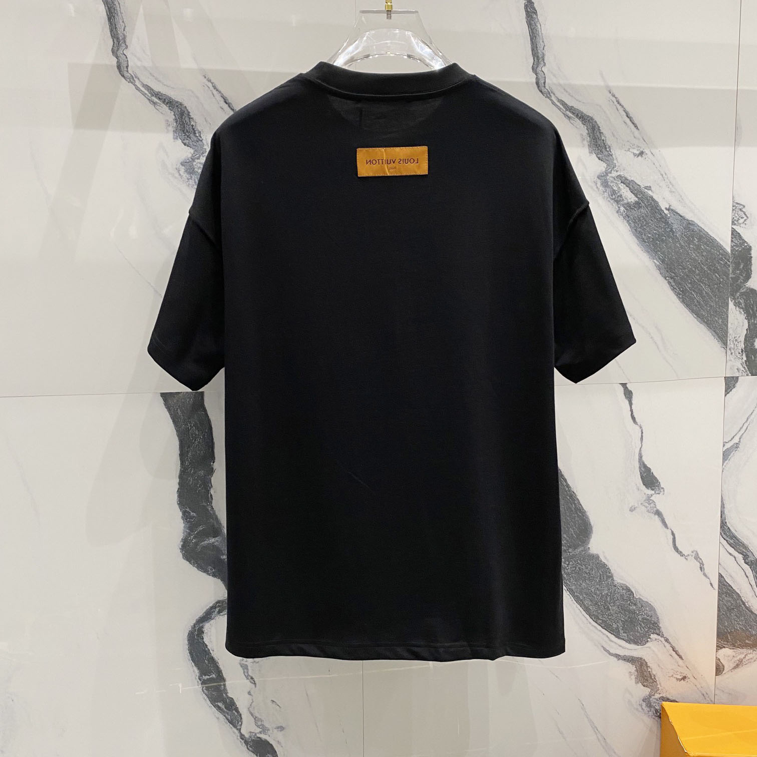 Louis Vuitton Embellished Short-Sleeved Cotton Crewneck   1AFRJG - FashionPlug