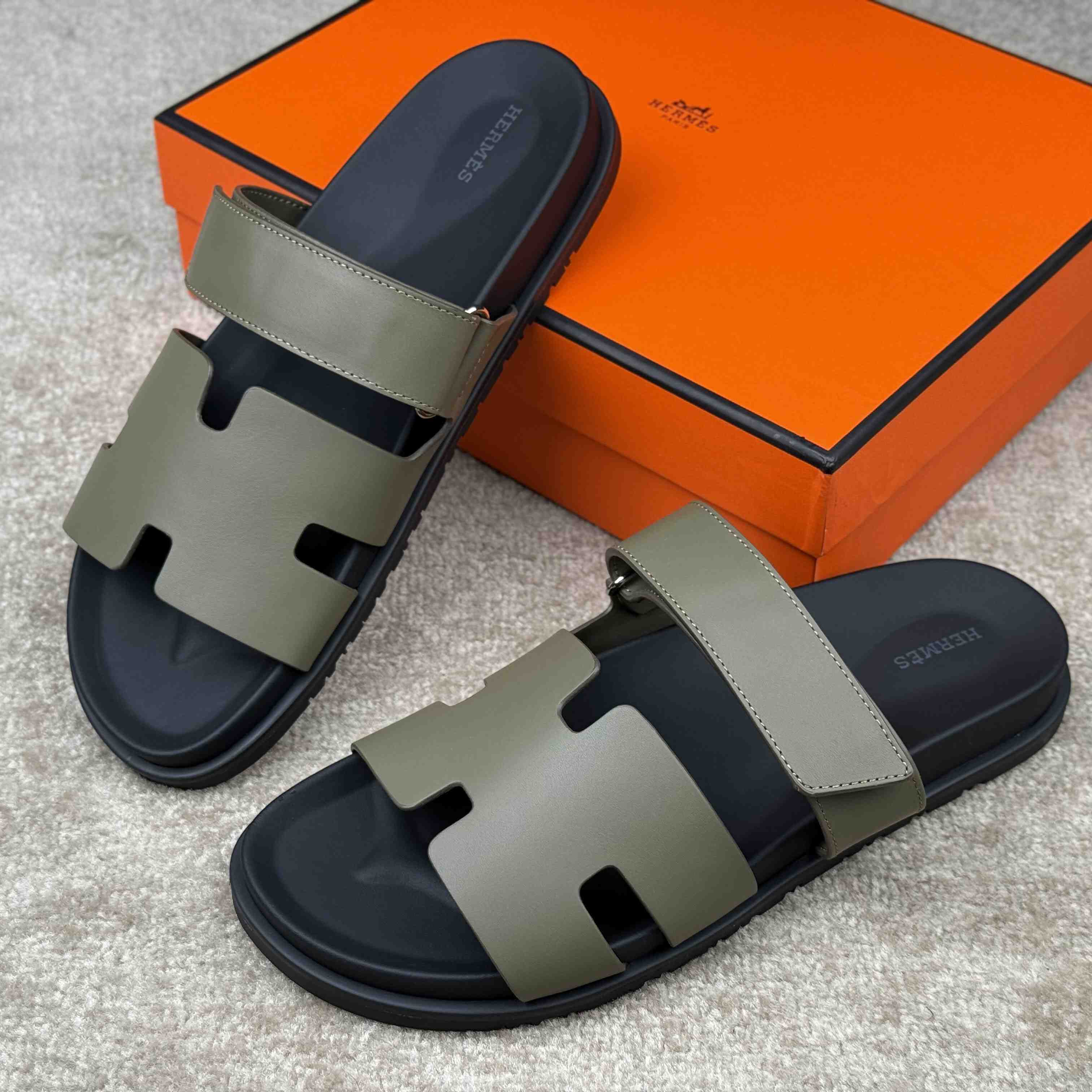 Hermes Chypre Sandal - FashionPlug